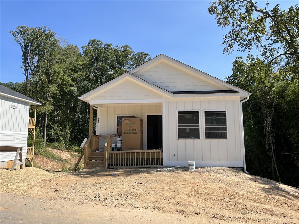 A picture of the property located at 115 NORTHBEND DR, ASHEVILLE NC 28804.