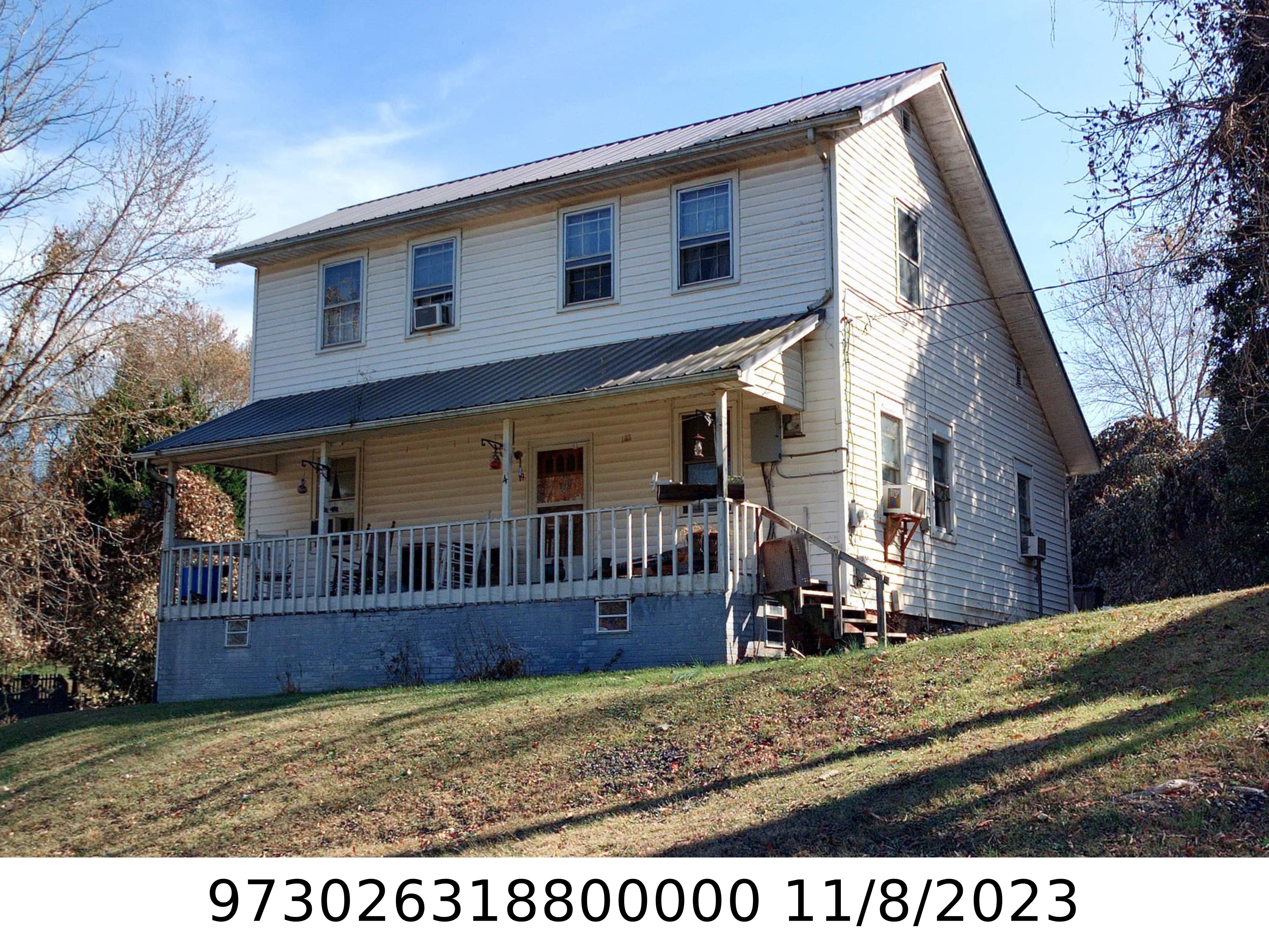 A picture of the property located at 4 MARTEL LN, ASHEVILLE NC 28804.