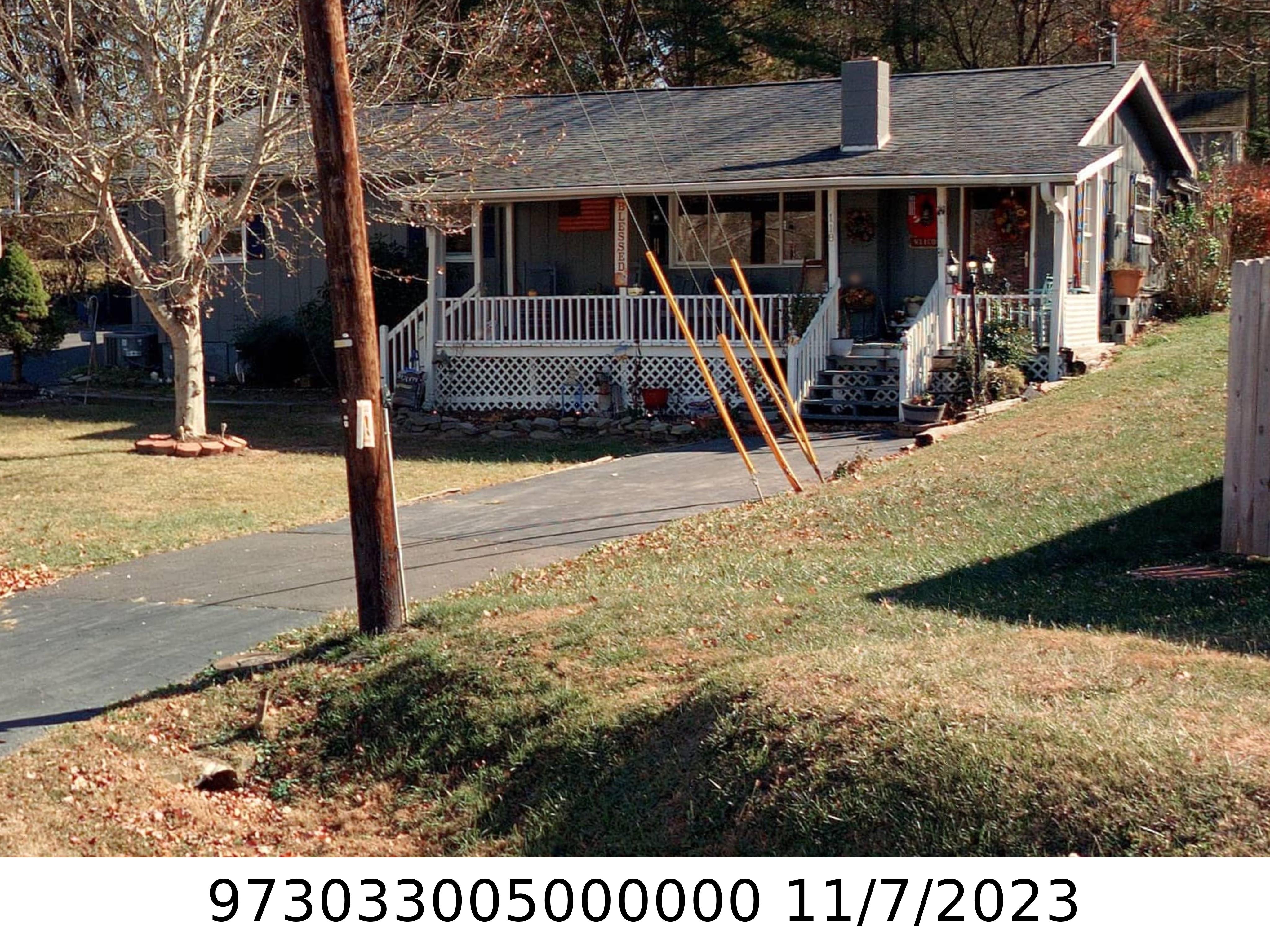 A picture of the property located at 118 JONESTOWN RD, ASHEVILLE NC 28804.