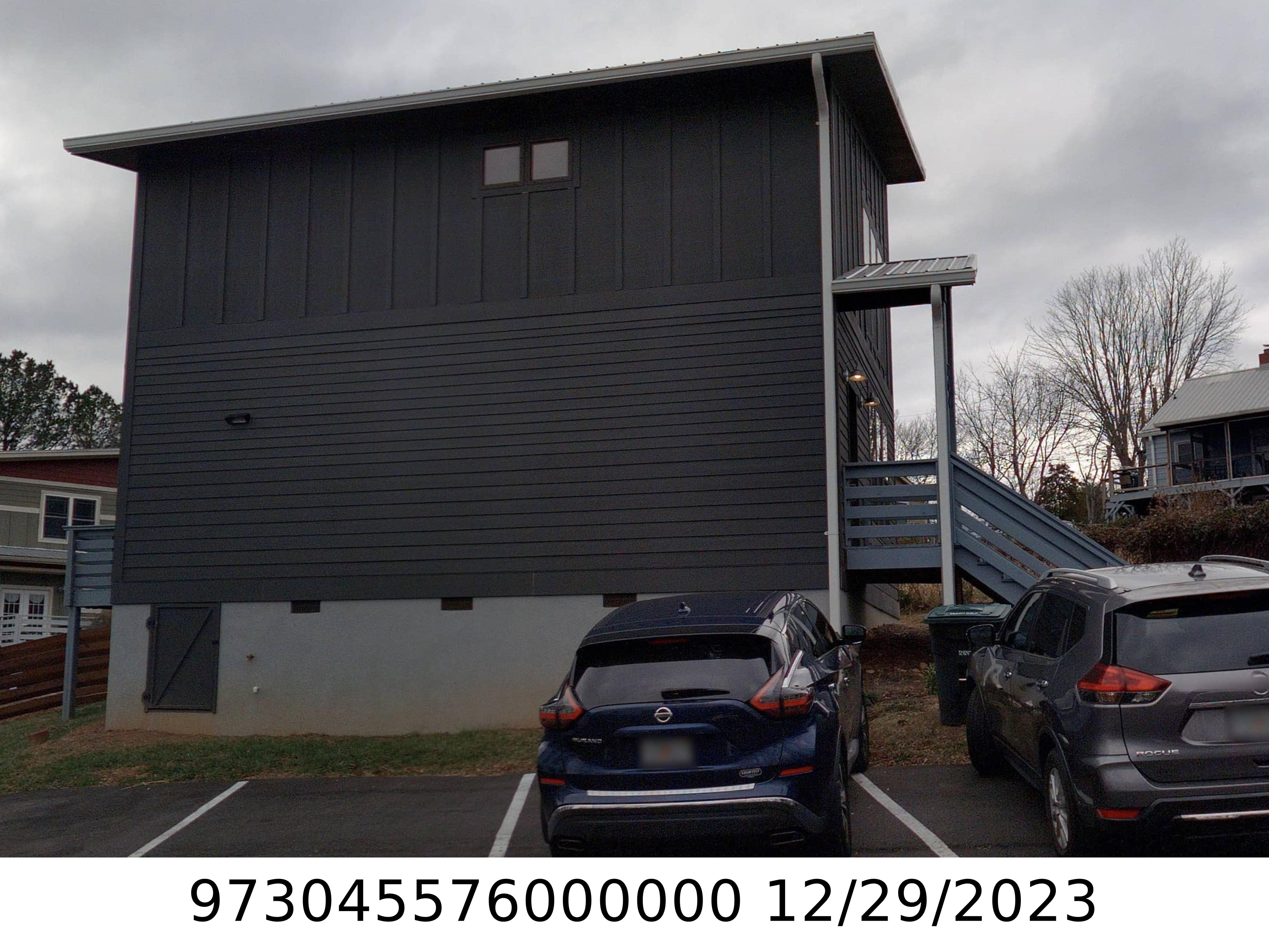A picture of the property located at 204 ASHBY COTTAGE LN, ASHEVILLE NC 28804.