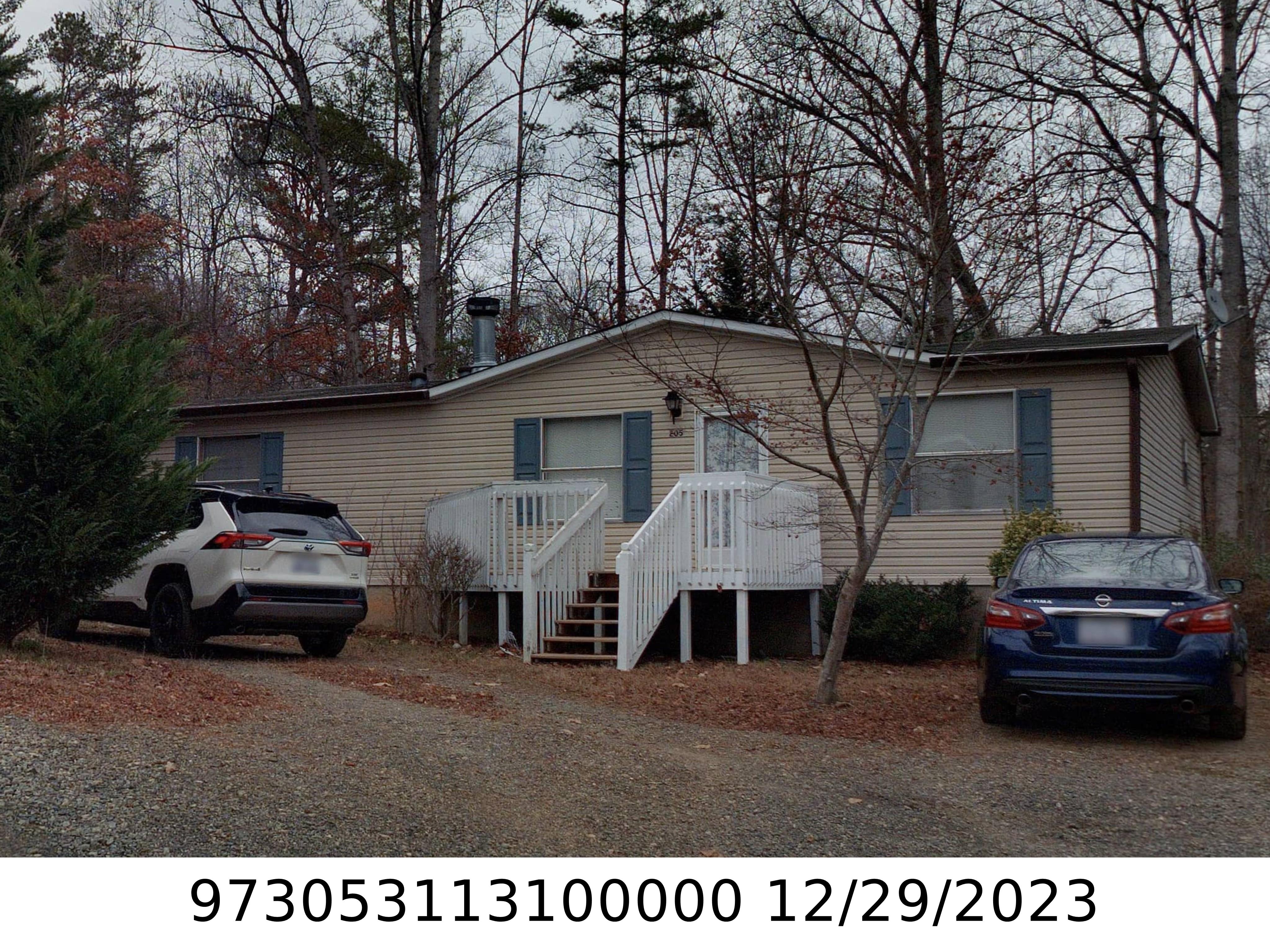 A picture of the property located at 205 SPRING VINE DR, ASHEVILLE NC 28804.