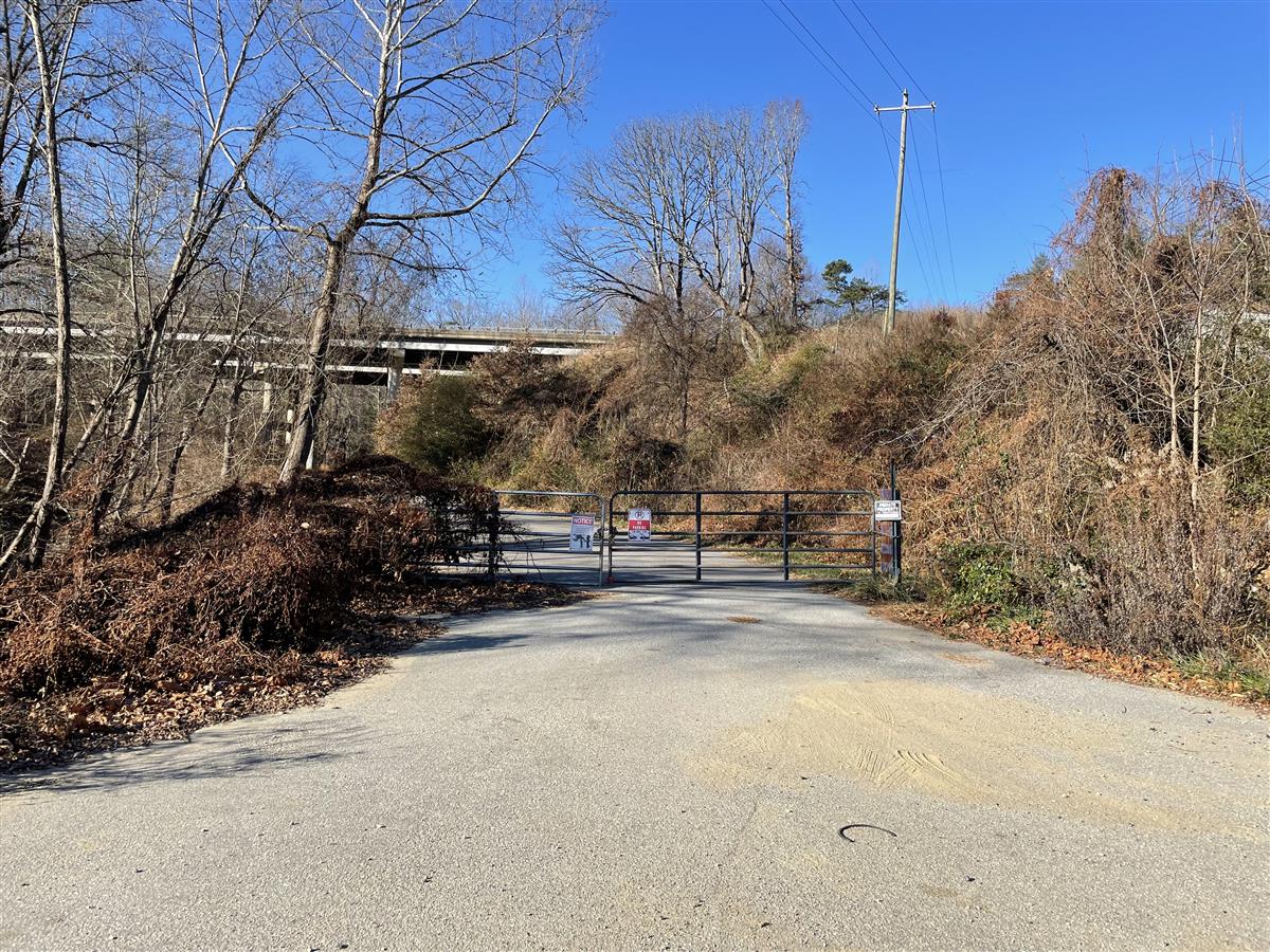 A picture of the property located at 94 OLD BEAVERDAM CREEK RD, ASHEVILLE NC 28804.