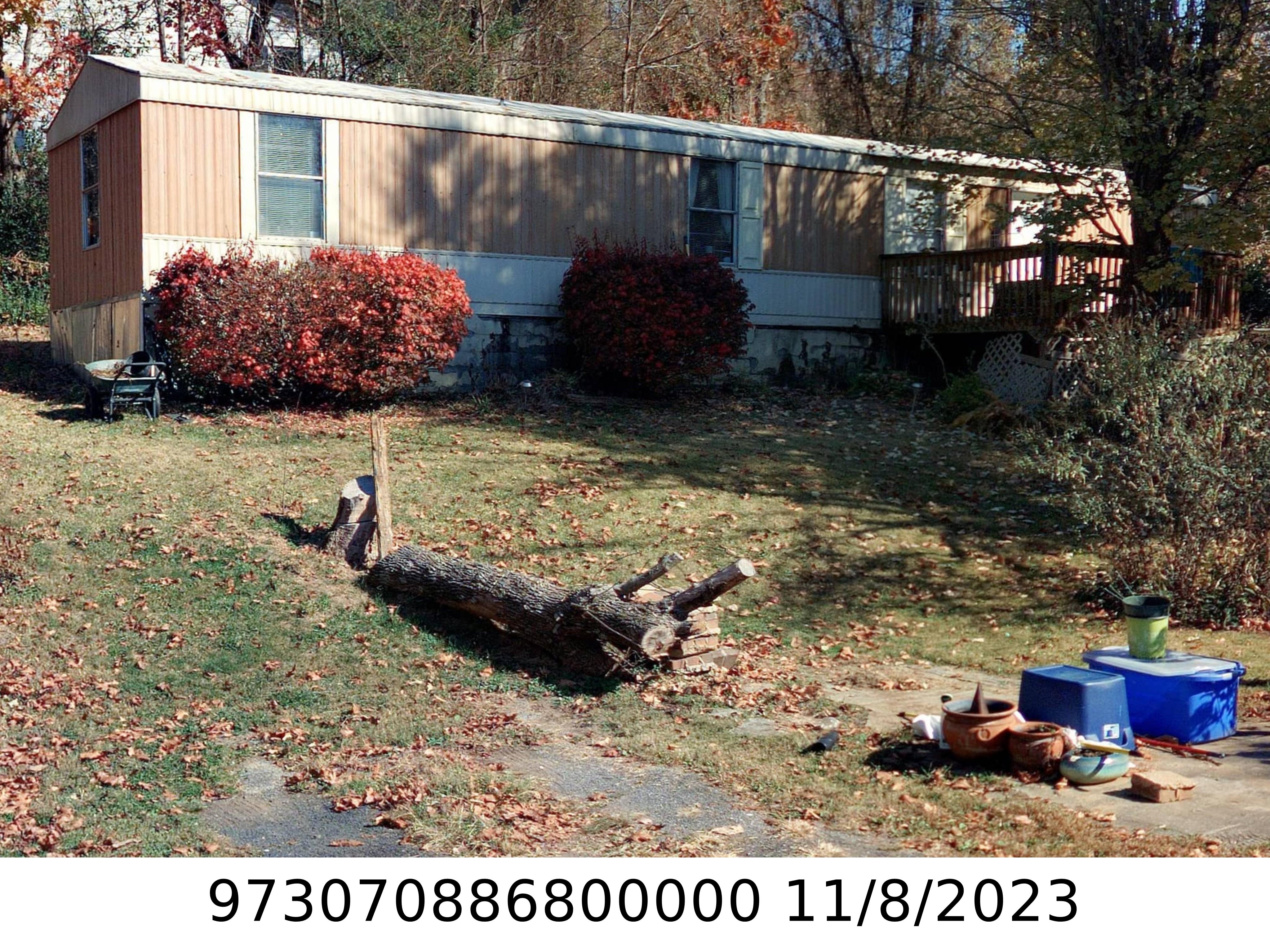 A picture of the property located at 26 POPLAR LN, ASHEVILLE NC 28804.