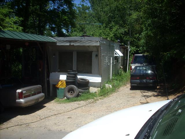 A picture of the property located at 3 RAVINE EXT, ASHEVILLE NC 28804.