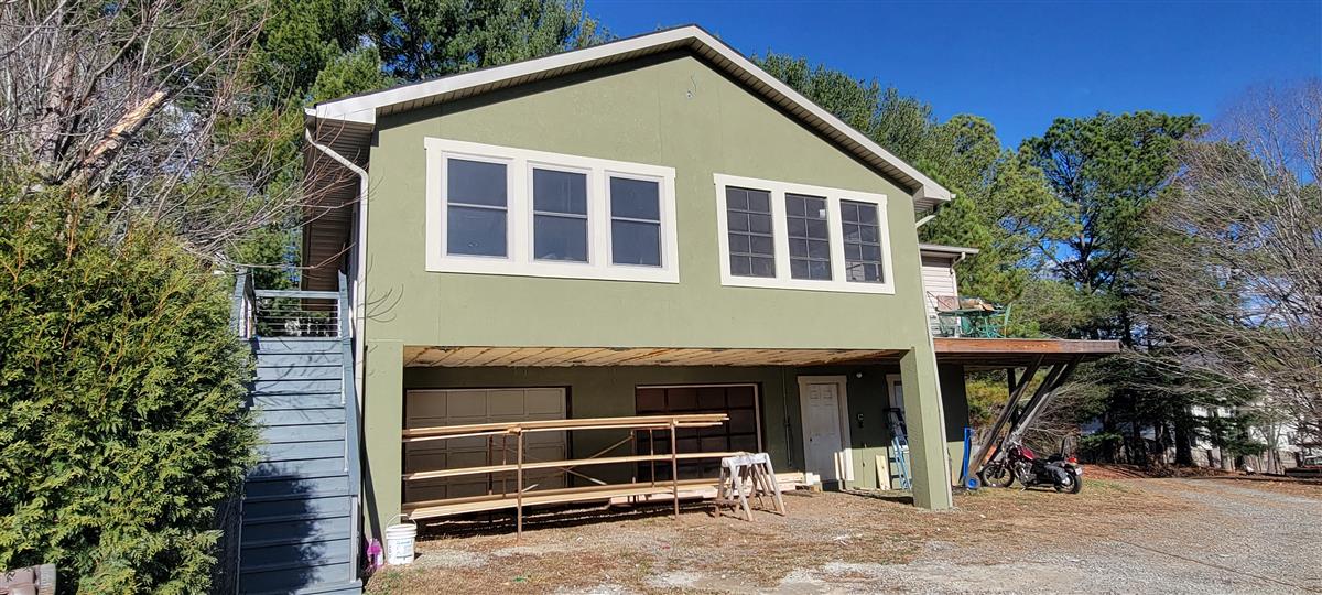 A picture of the property located at 55 PELZER ST, ASHEVILLE NC 28804.