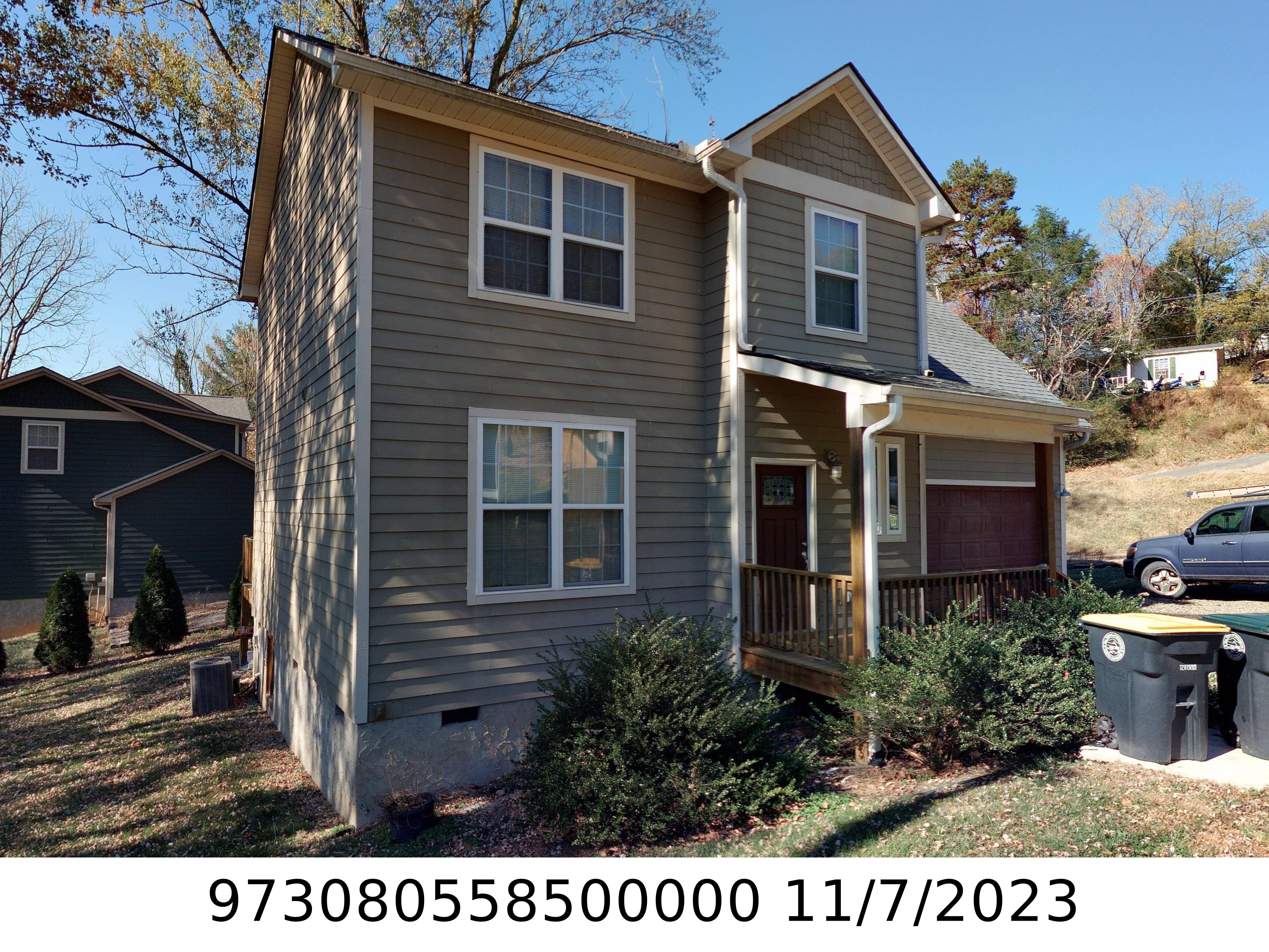 A picture of the property located at 5 APPLE LN, ASHEVILLE NC 28804.