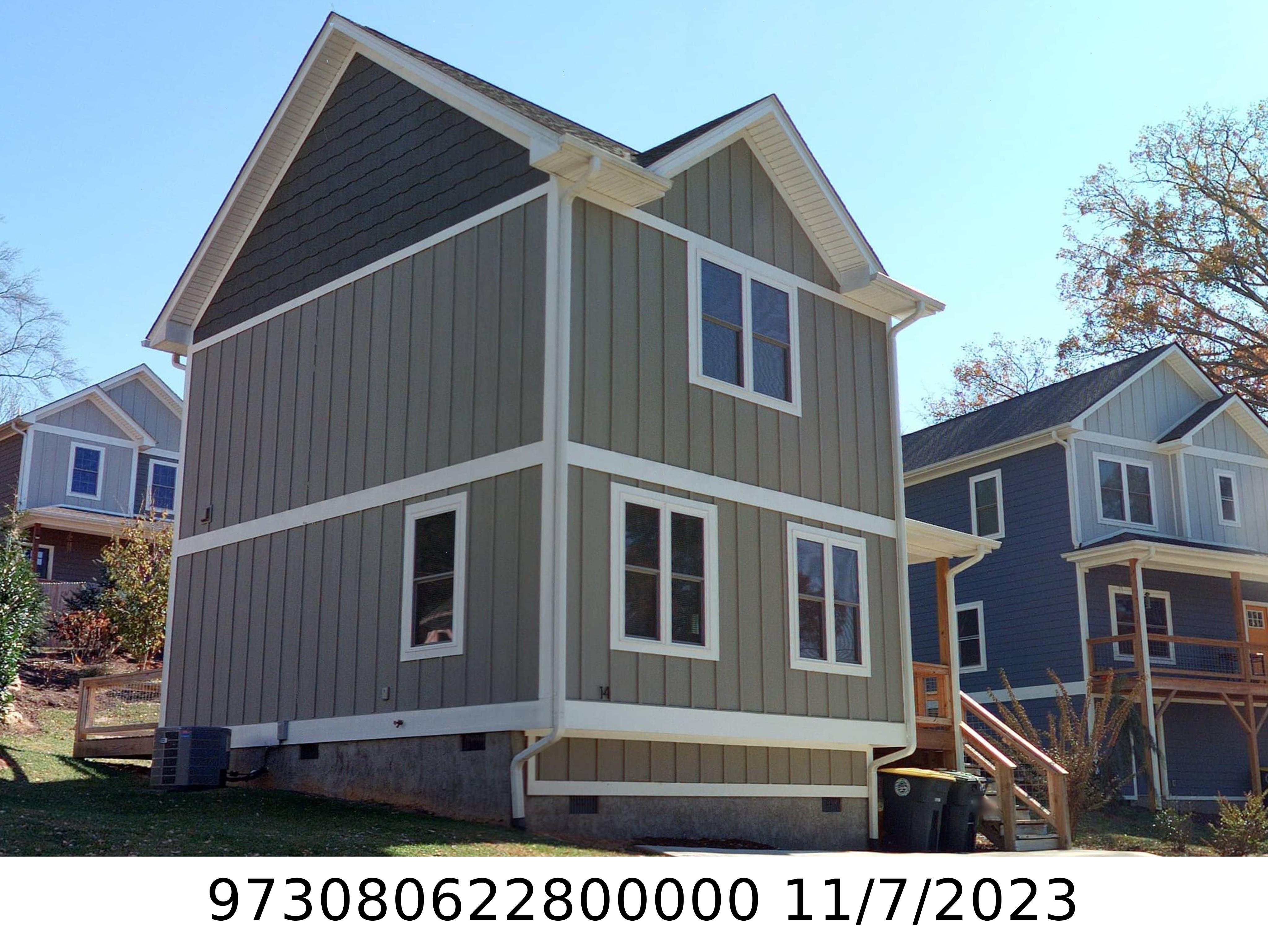 A picture of the property located at 14 APPLE LN, ASHEVILLE NC 28804.