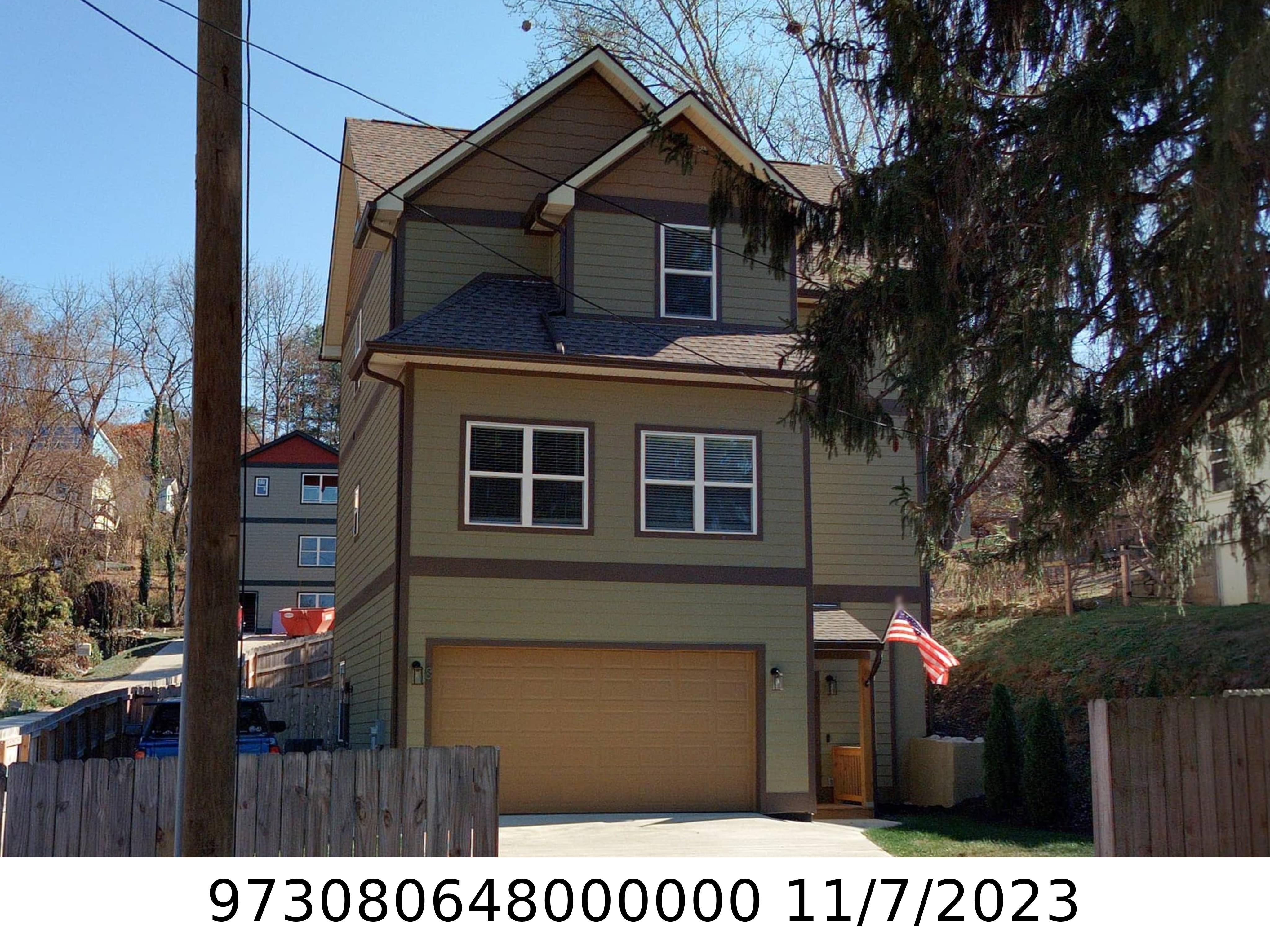 A picture of the property located at 8 APPLE LN, ASHEVILLE NC 28804.