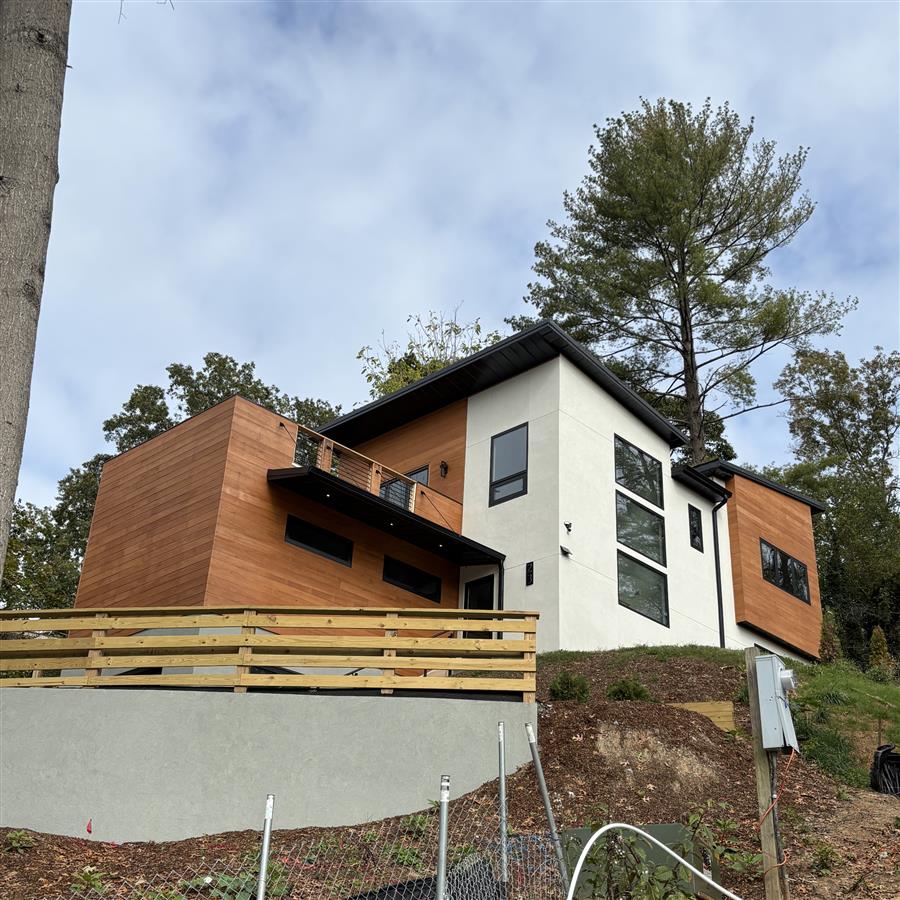 A picture of the property located at 23 WOODBINE RD, ASHEVILLE NC 28804.