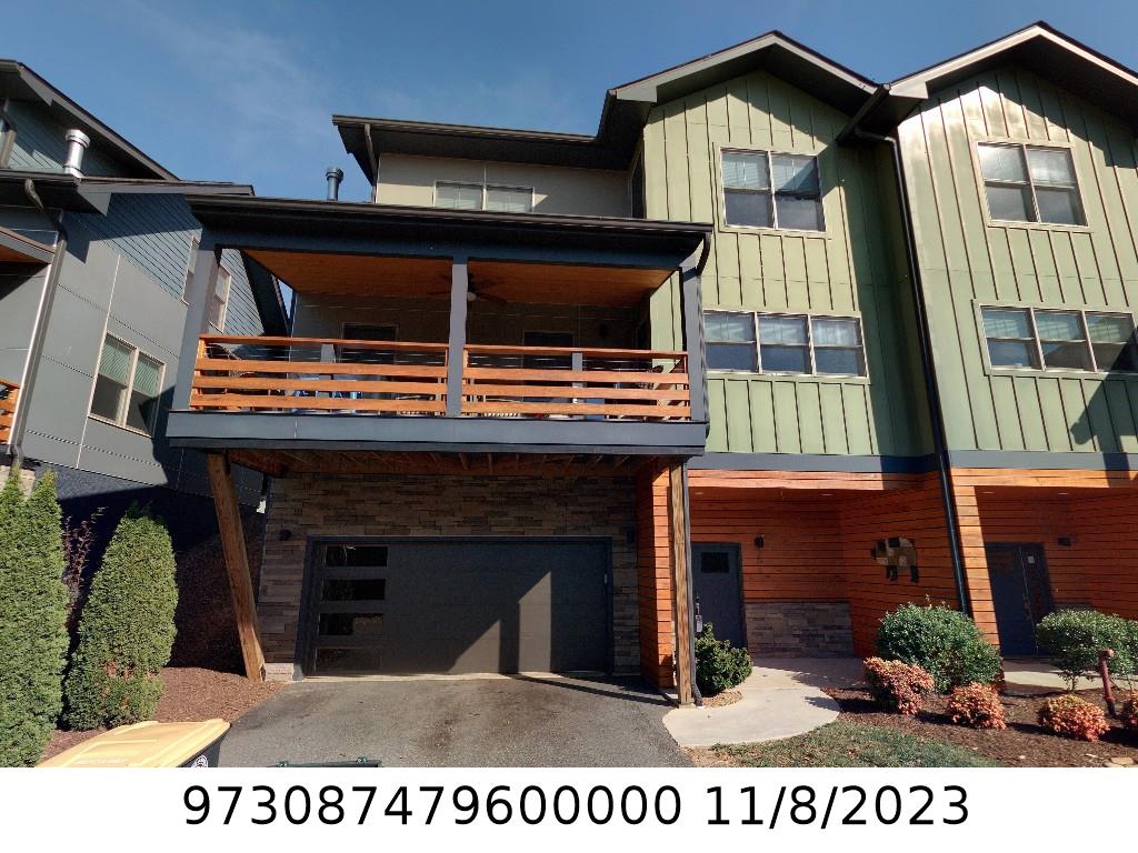 A picture of the property located at 206 JOSEPHINE LN, ASHEVILLE NC 28804.