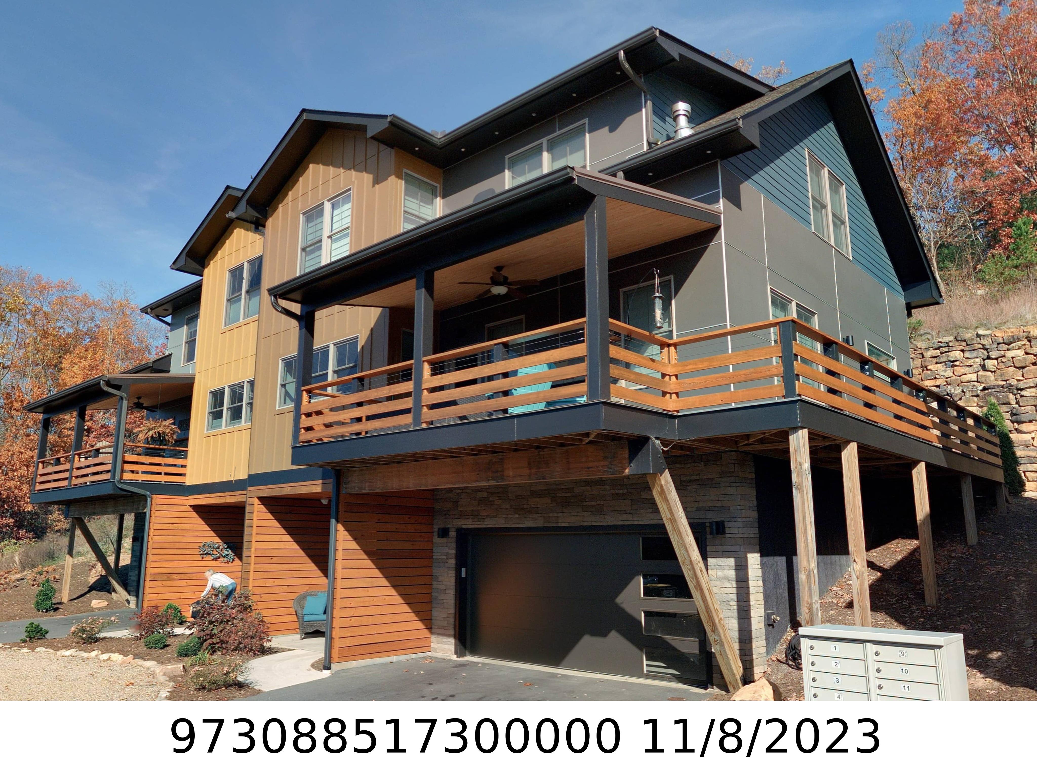 A picture of the property located at 404 KESSLER PL, ASHEVILLE NC 28804.
