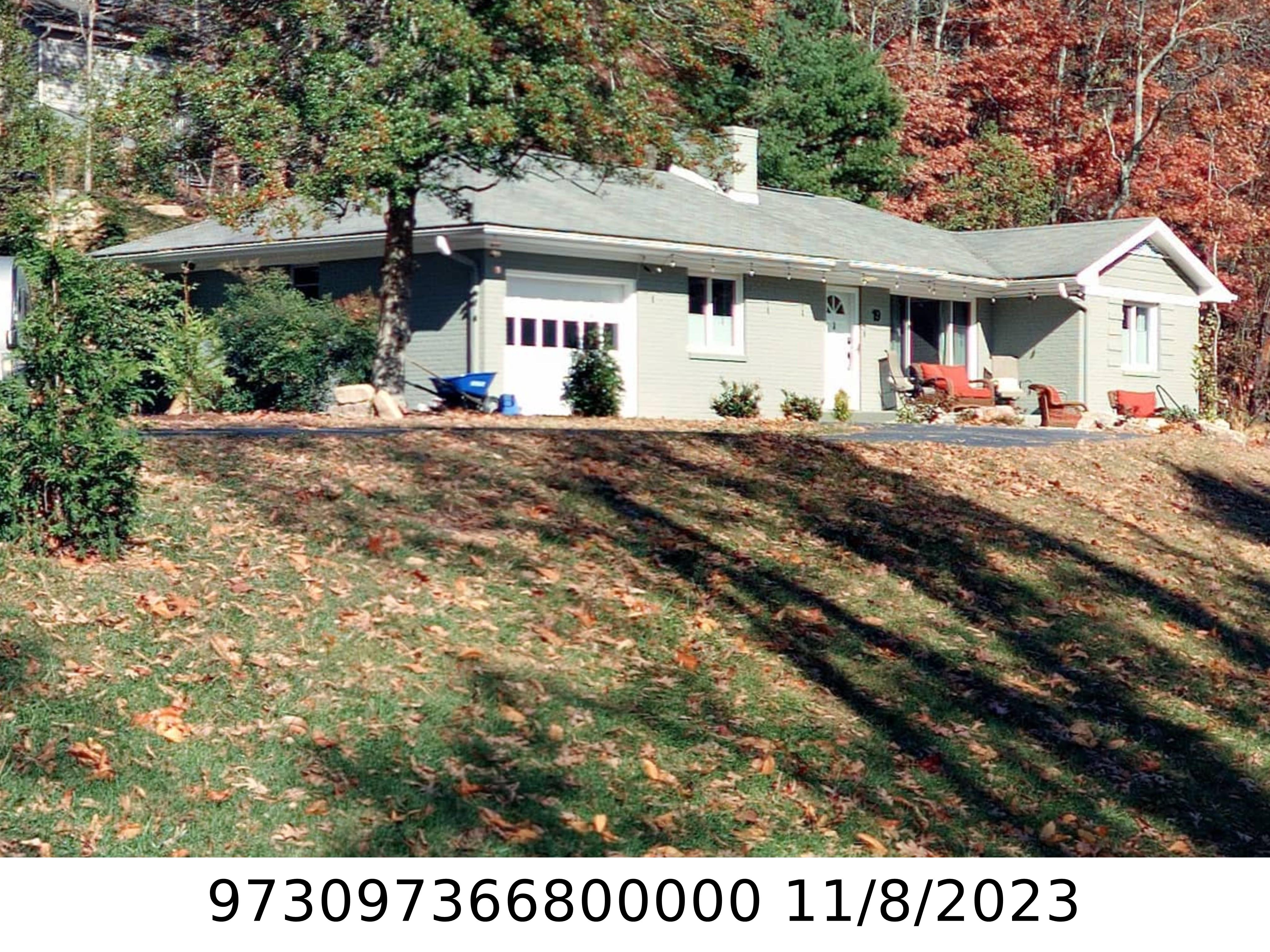 A picture of the property located at 19 MAYFIELD RD, ASHEVILLE NC 28804.