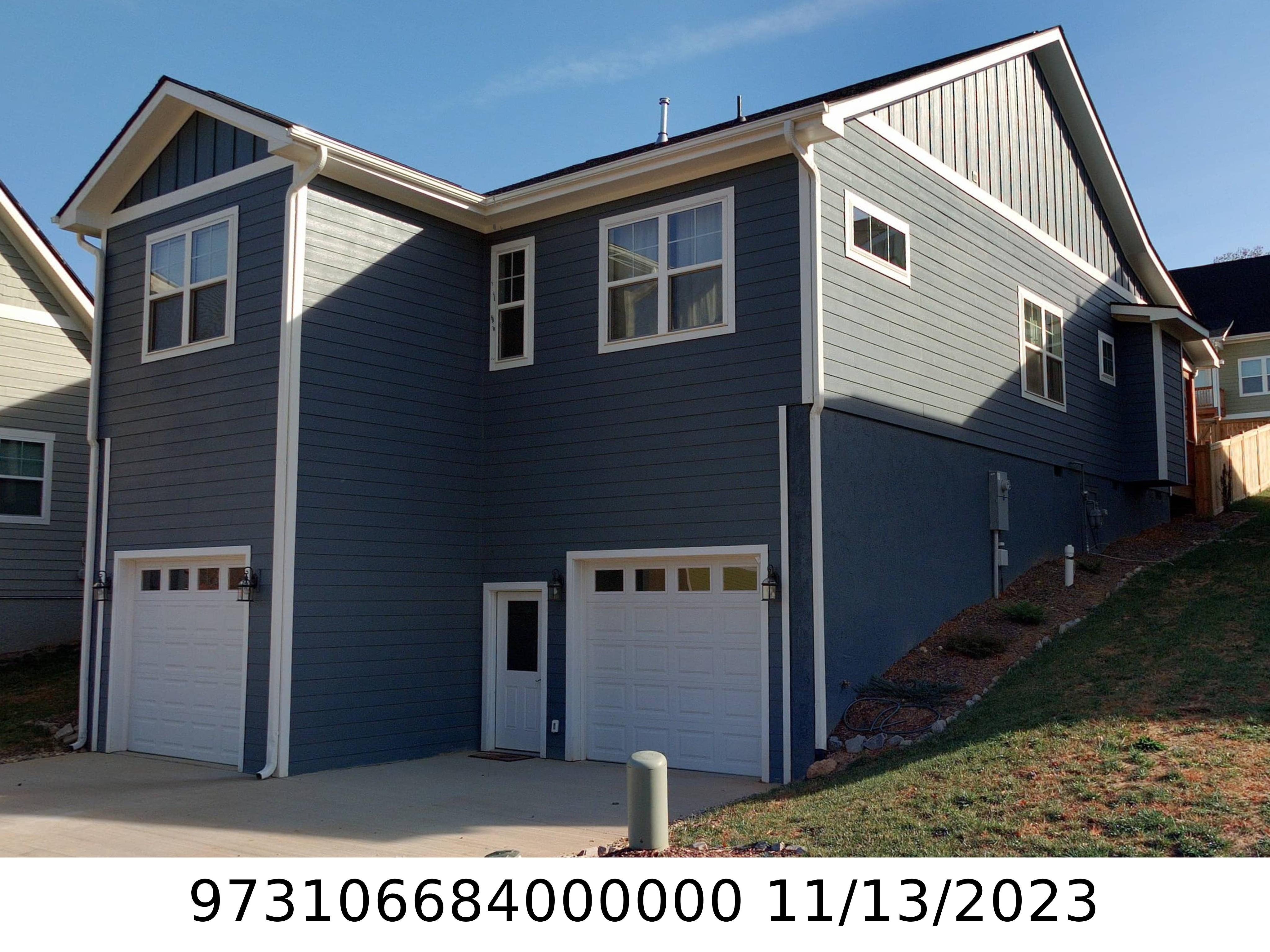 A picture of the property located at 221 OAK MEADOW LN, ASHEVILLE NC 28804.