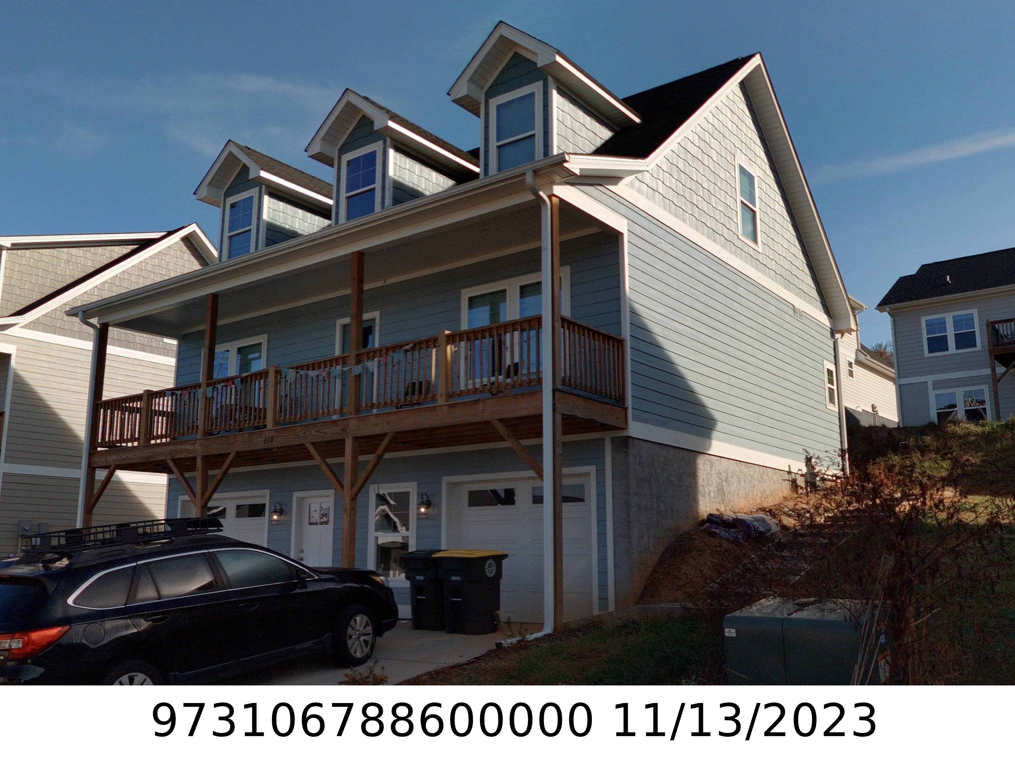 A picture of the property located at 218 OAK MEADOW LN, ASHEVILLE NC 28804.