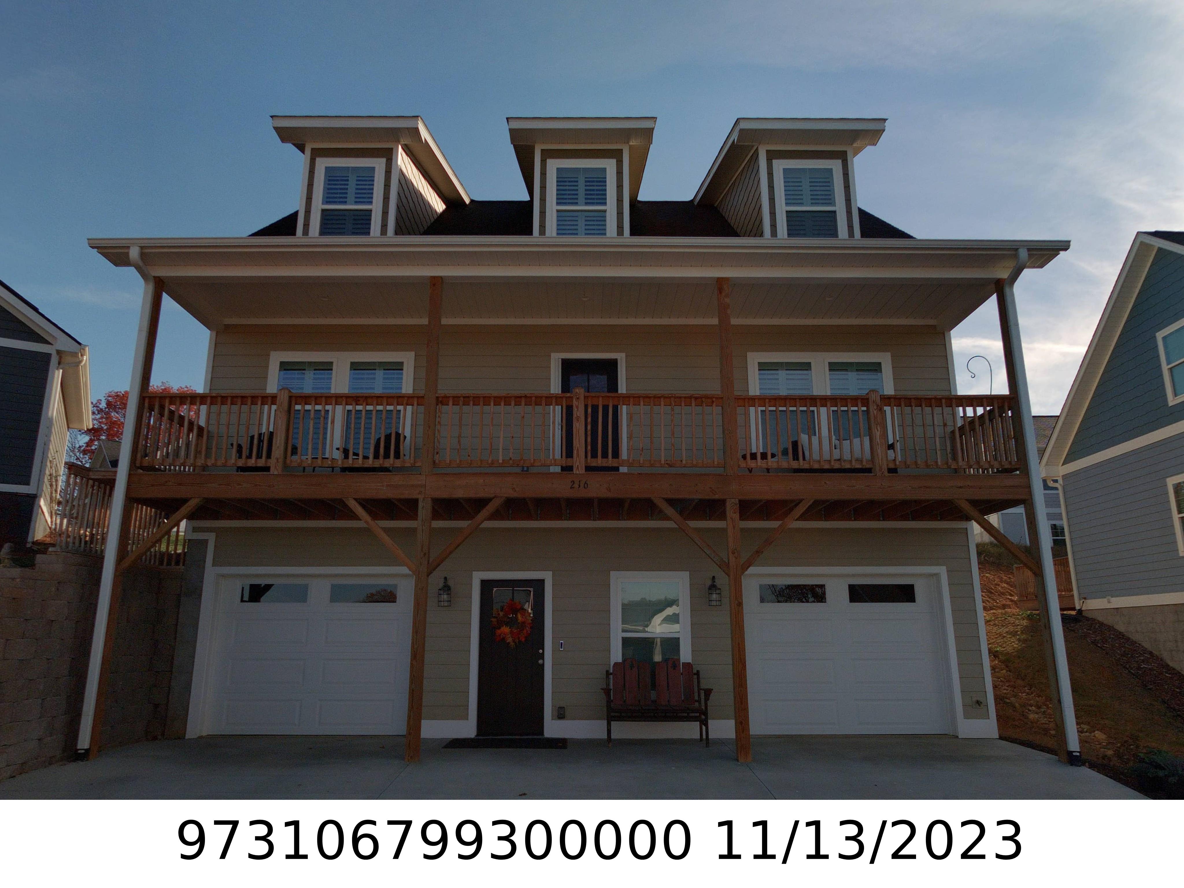 A picture of the property located at 216 OAK MEADOW LN, ASHEVILLE NC 28804.