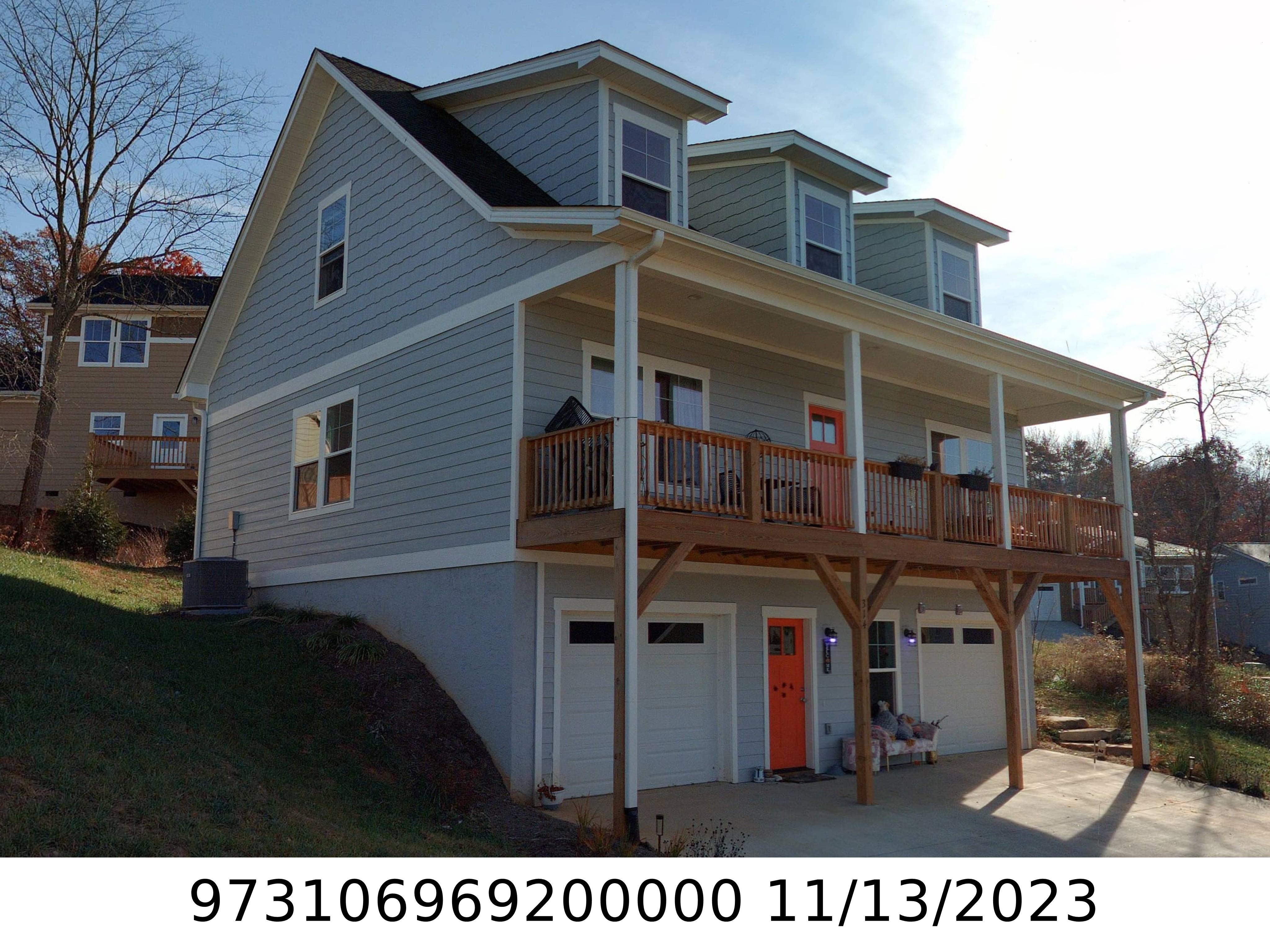 A picture of the property located at 314 GOLDEN FIELDS LN, ASHEVILLE NC 28804.