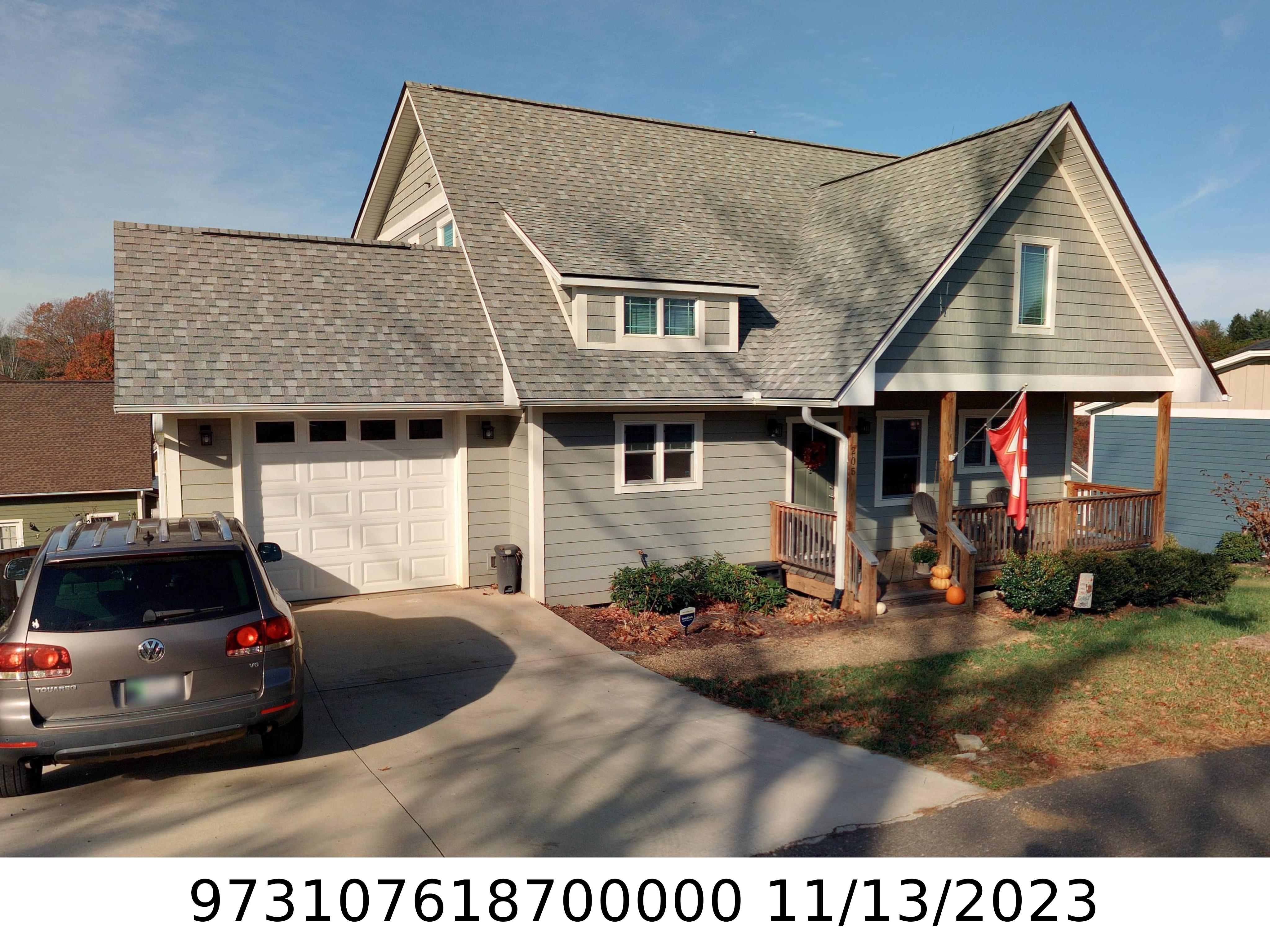 A picture of the property located at 205 OAK MEADOW LN, ASHEVILLE NC 28804.
