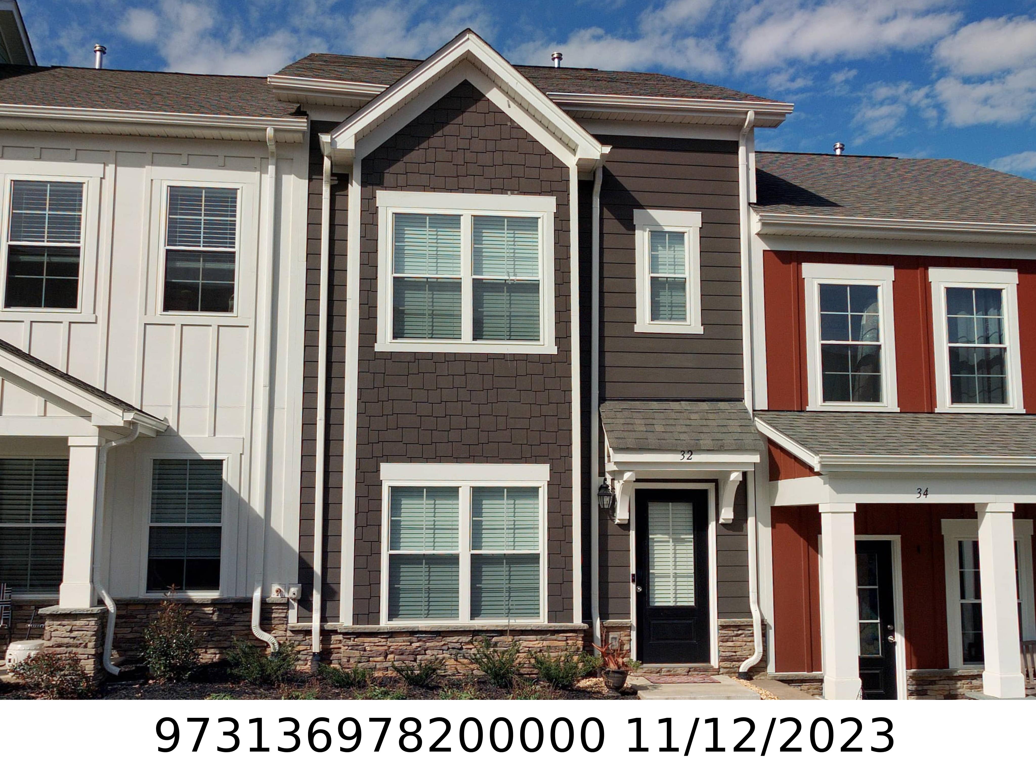 A picture of the property located at 32 WALNUT SPRINGS DR, ASHEVILLE NC 28804.