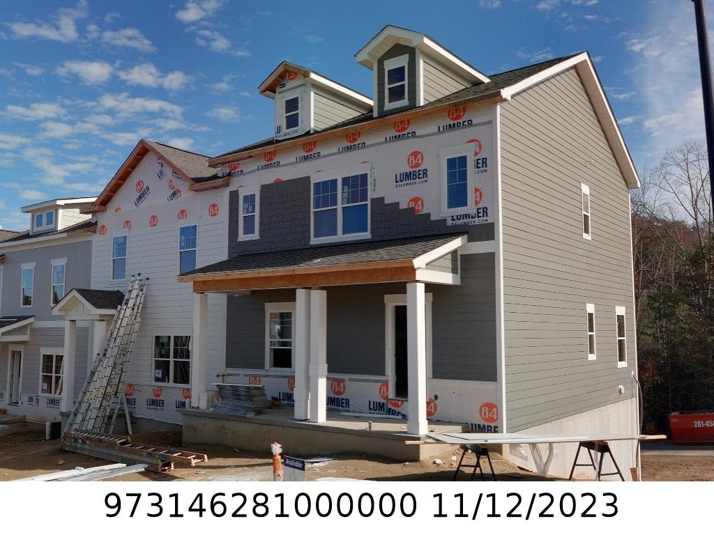 A picture of the property located at 51 WALNUT SPRINGS DR, ASHEVILLE NC 28804.