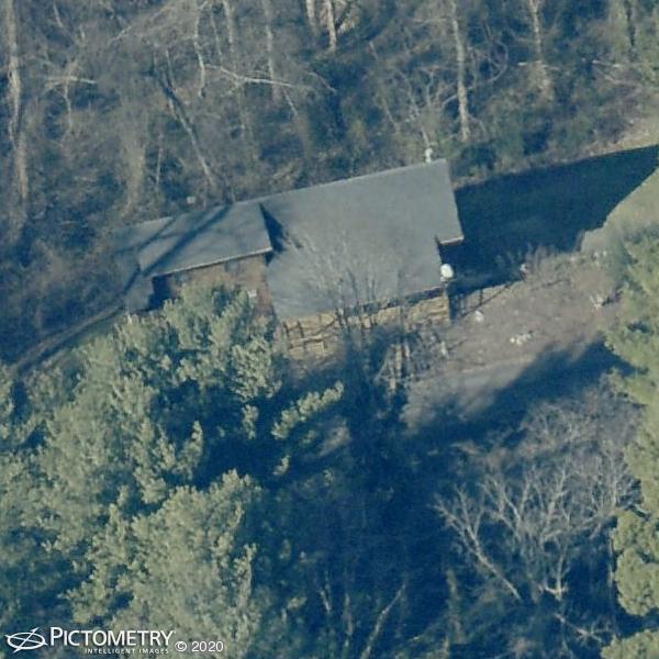 A picture of the property located at 1 HIDDEN CABINS LN, ASHEVILLE NC 28804.