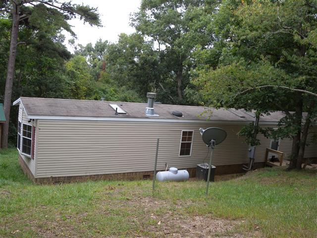 A picture of the property located at 200 BAIRD COVE LN, ASHEVILLE NC 28804.