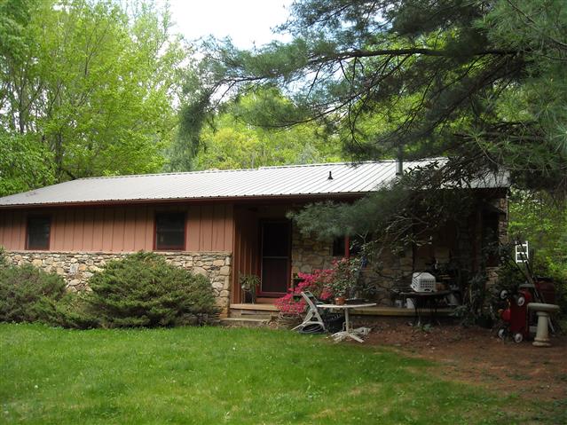 A picture of the property located at 42 TEABERRY LN, WEAVERVILLE NC 28787.