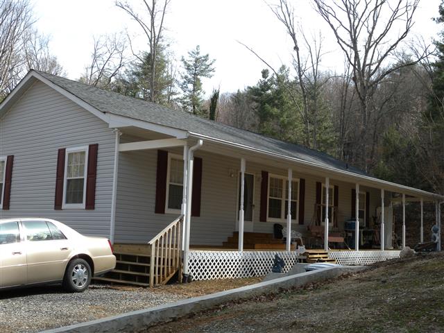 A picture of the property located at 32 TEABERRY LN, WEAVERVILLE NC 28787.