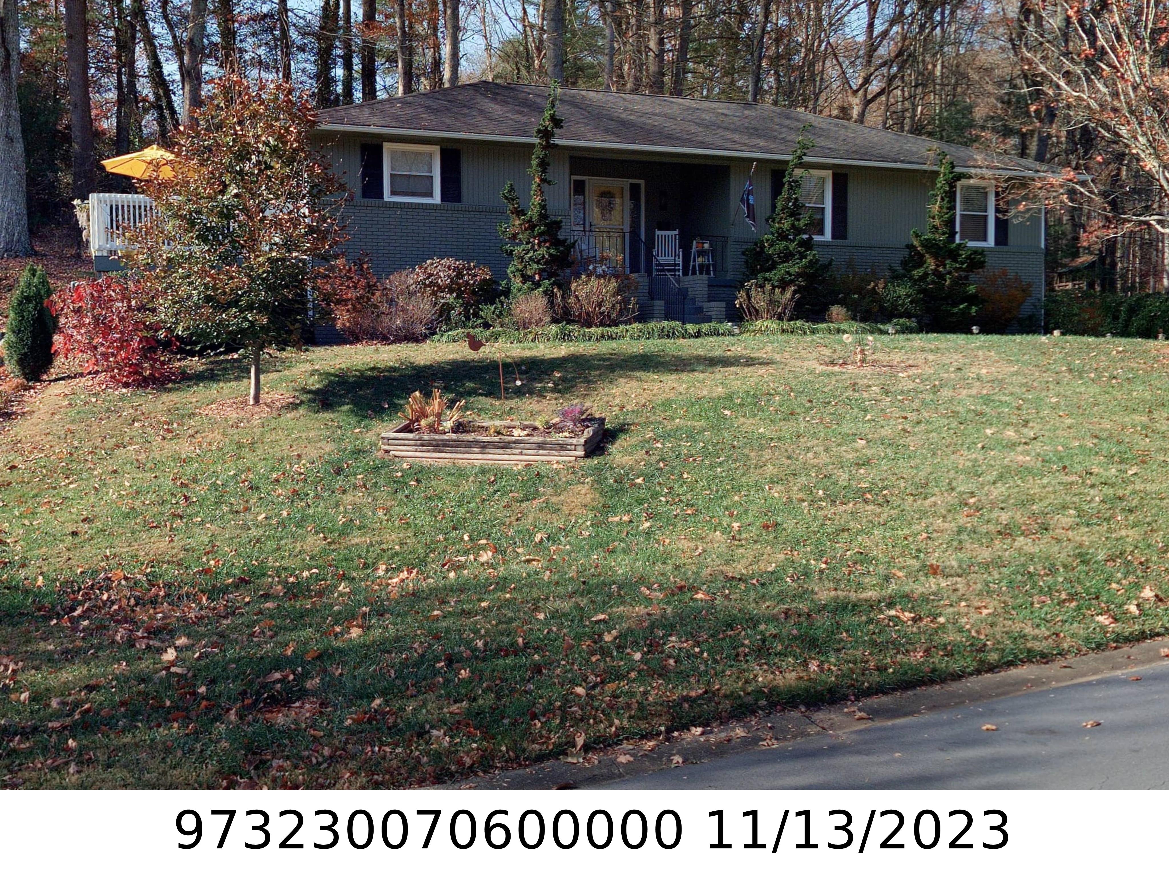 A picture of the property located at 324 WOODY LN, ASHEVILLE NC 28804.