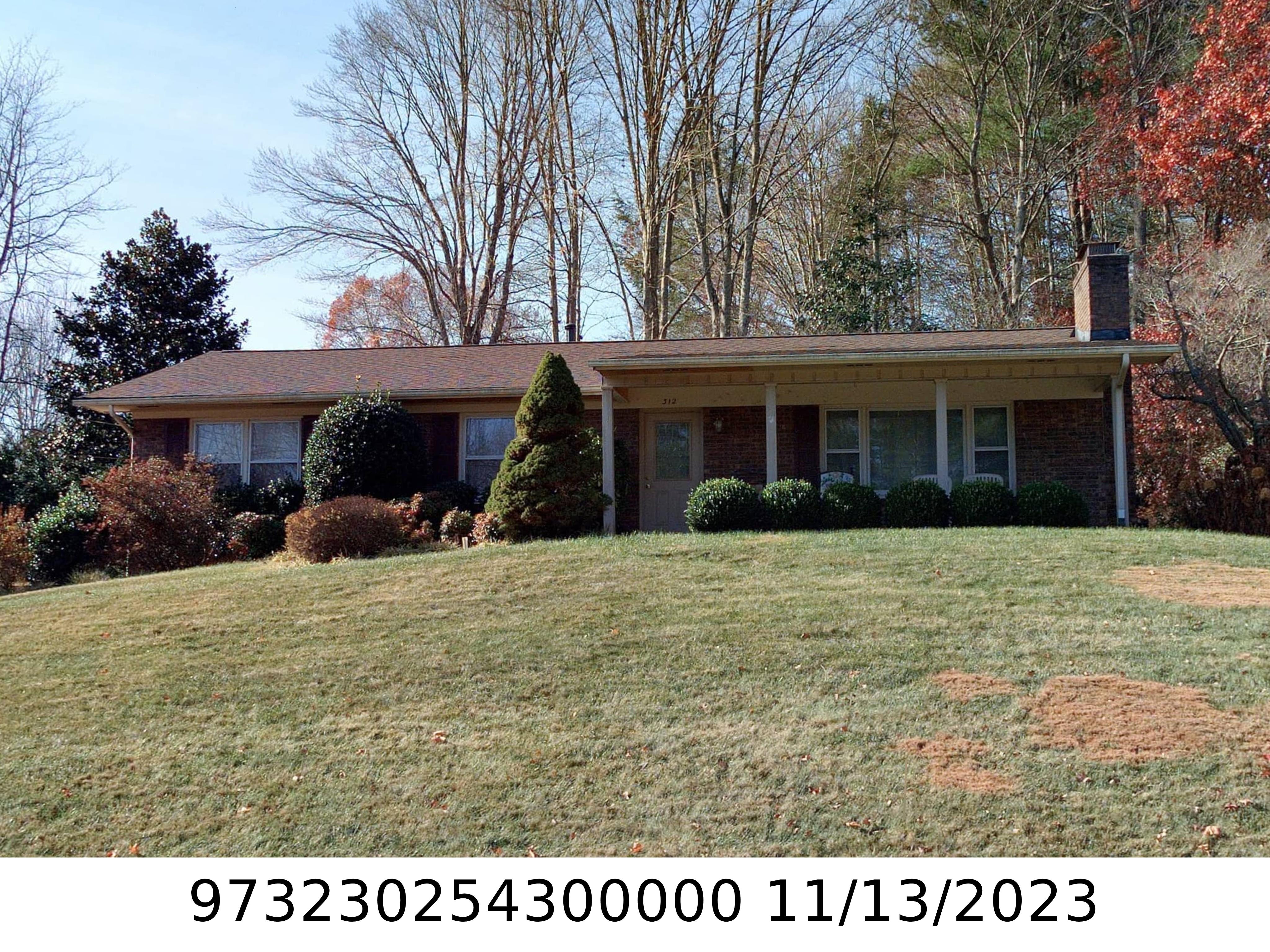 A picture of the property located at 312 WOODY LN, ASHEVILLE NC 28804.