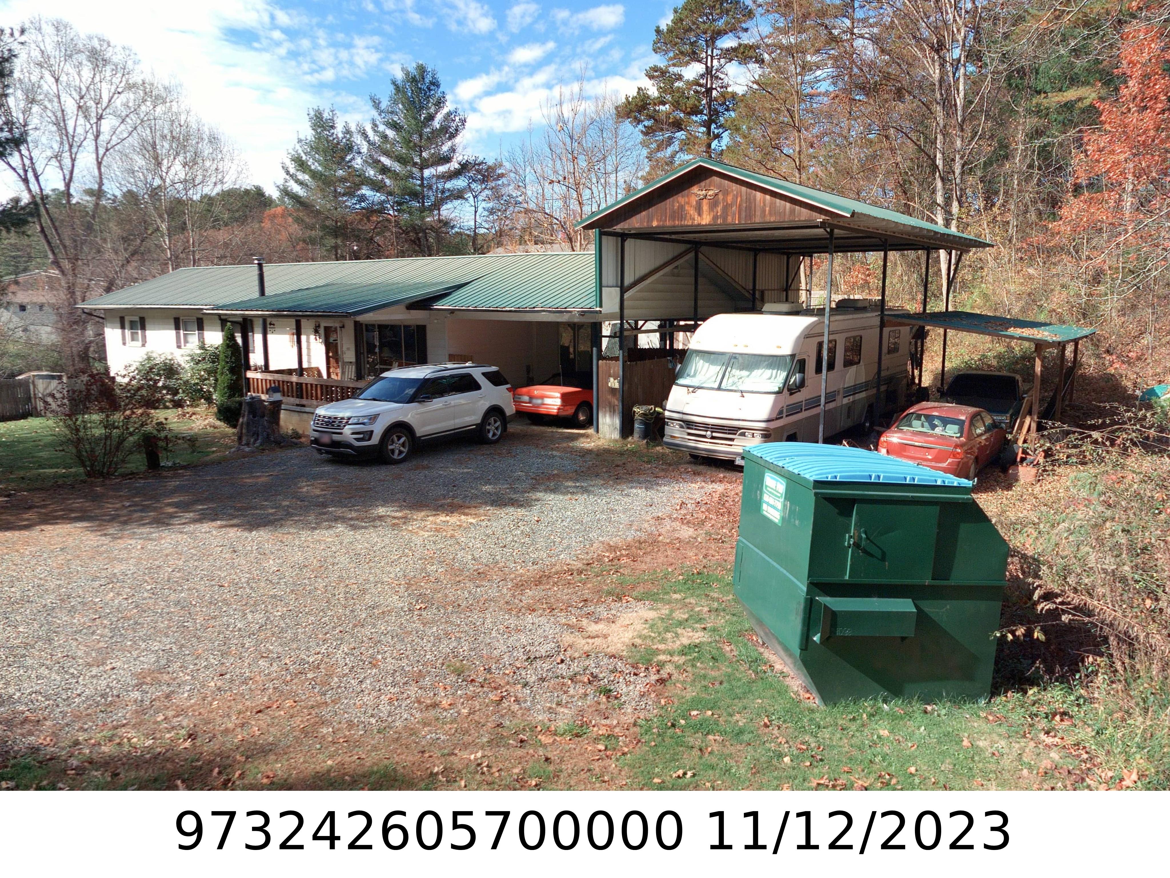 A picture of the property located at 605 AIKEN RD, ASHEVILLE NC 28804.