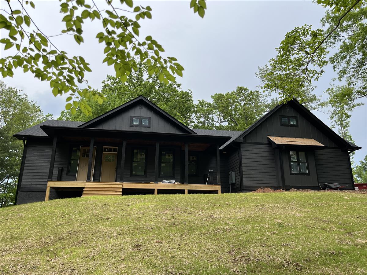 A picture of the property located at 599 AIKEN RD, ASHEVILLE NC 28804.