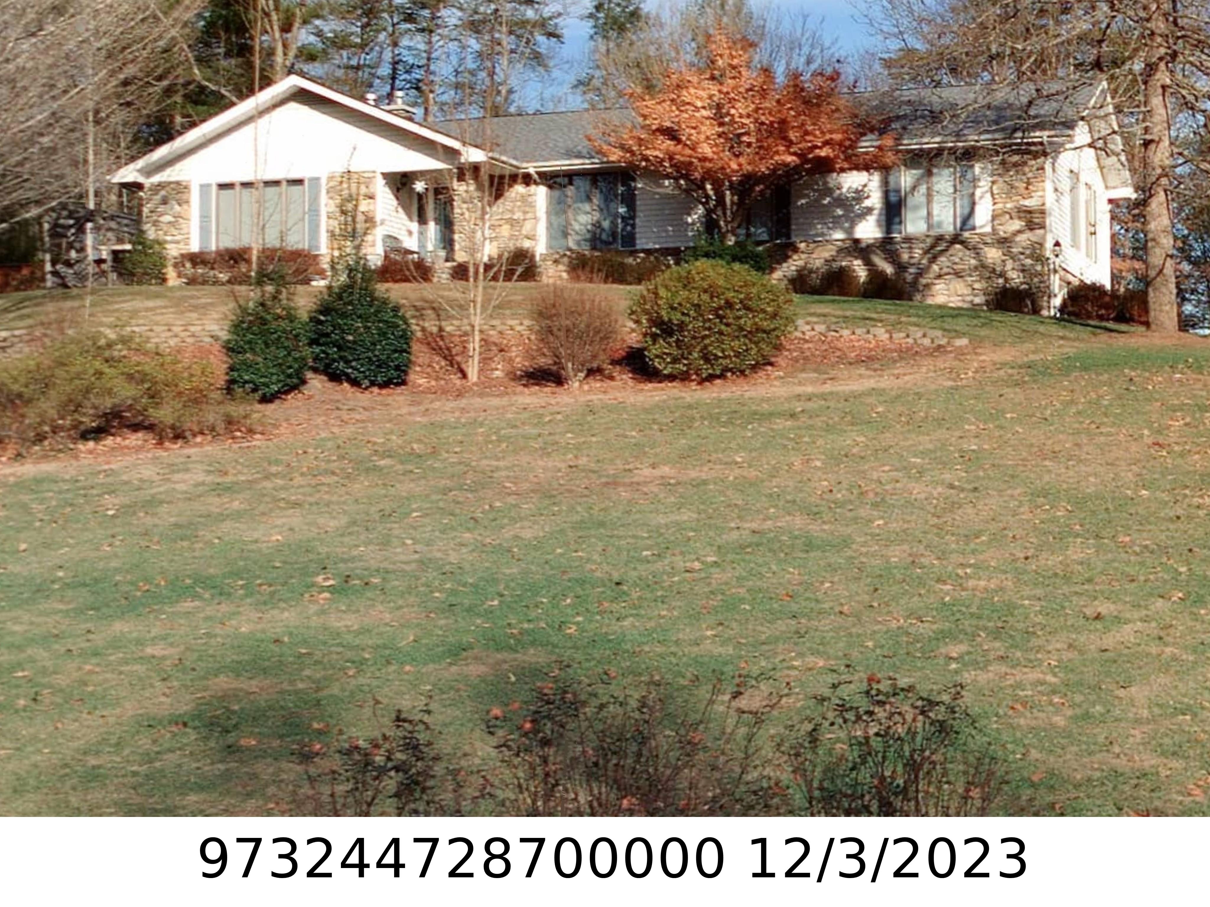 A picture of the property located at 79 LACKEY LN, ASHEVILLE NC 28804.