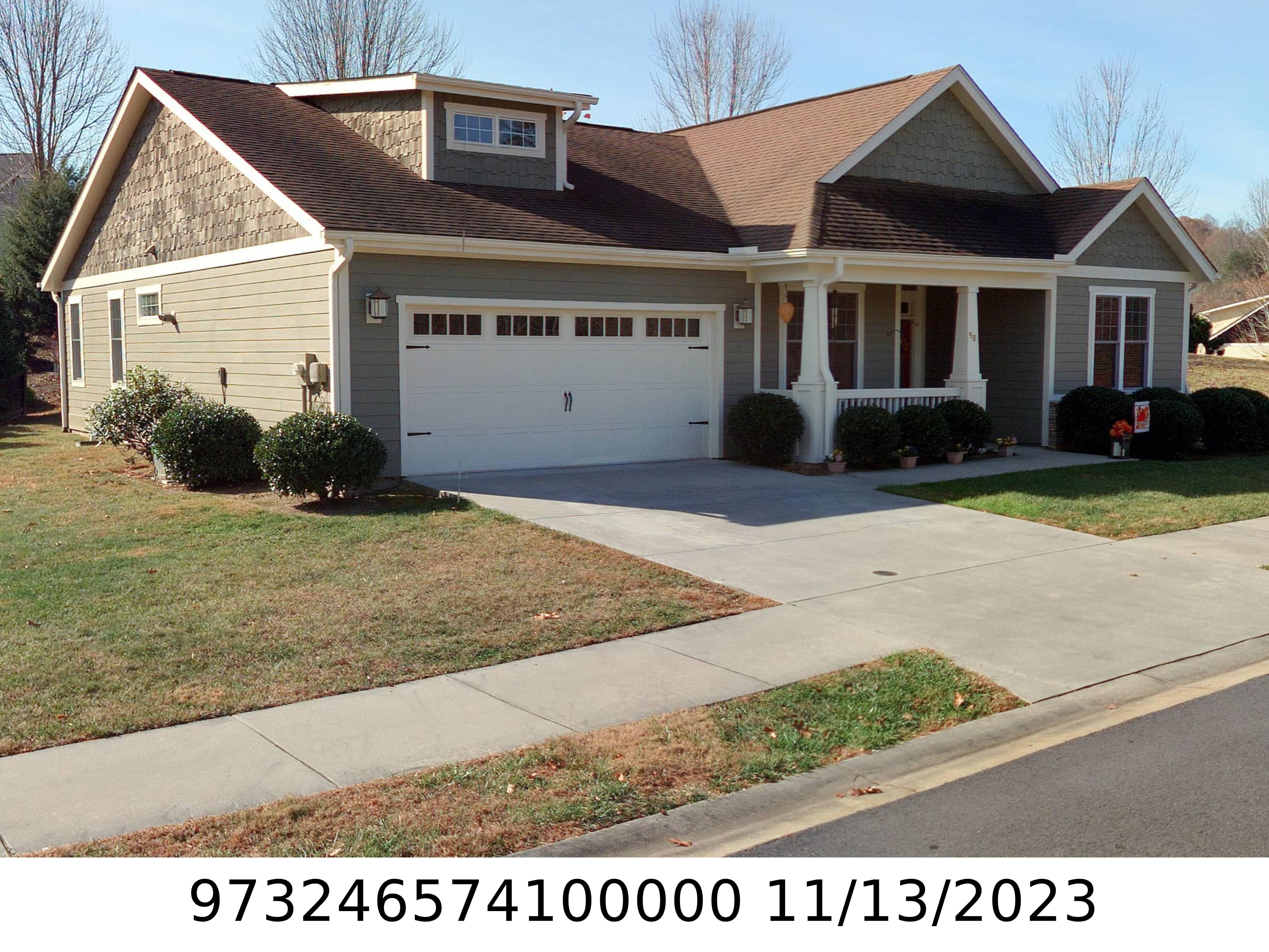 A picture of the property located at 98 CREEKSIDE VIEW DR, ASHEVILLE NC 28804.