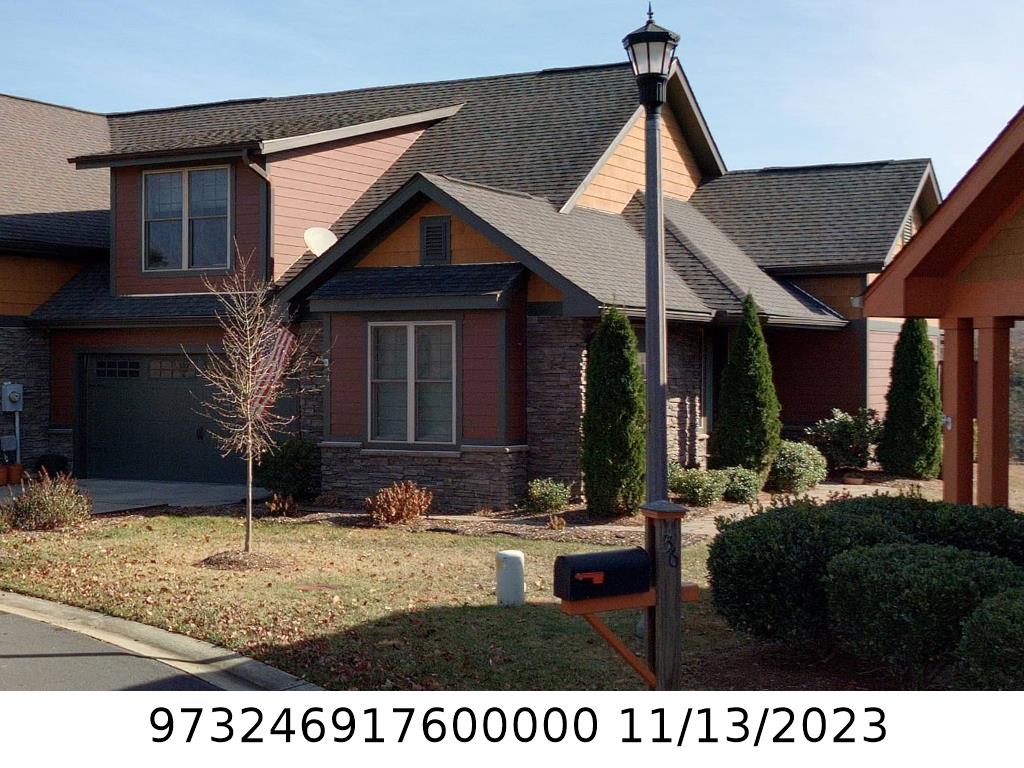 A picture of the property located at 34 CRAFTSMAN VIEW DR, ASHEVILLE NC 28804.