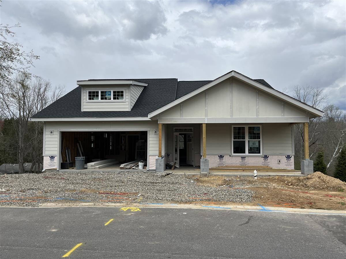 A picture of the property located at 77 CREEKSIDE VIEW DR, ASHEVILLE NC 28804.