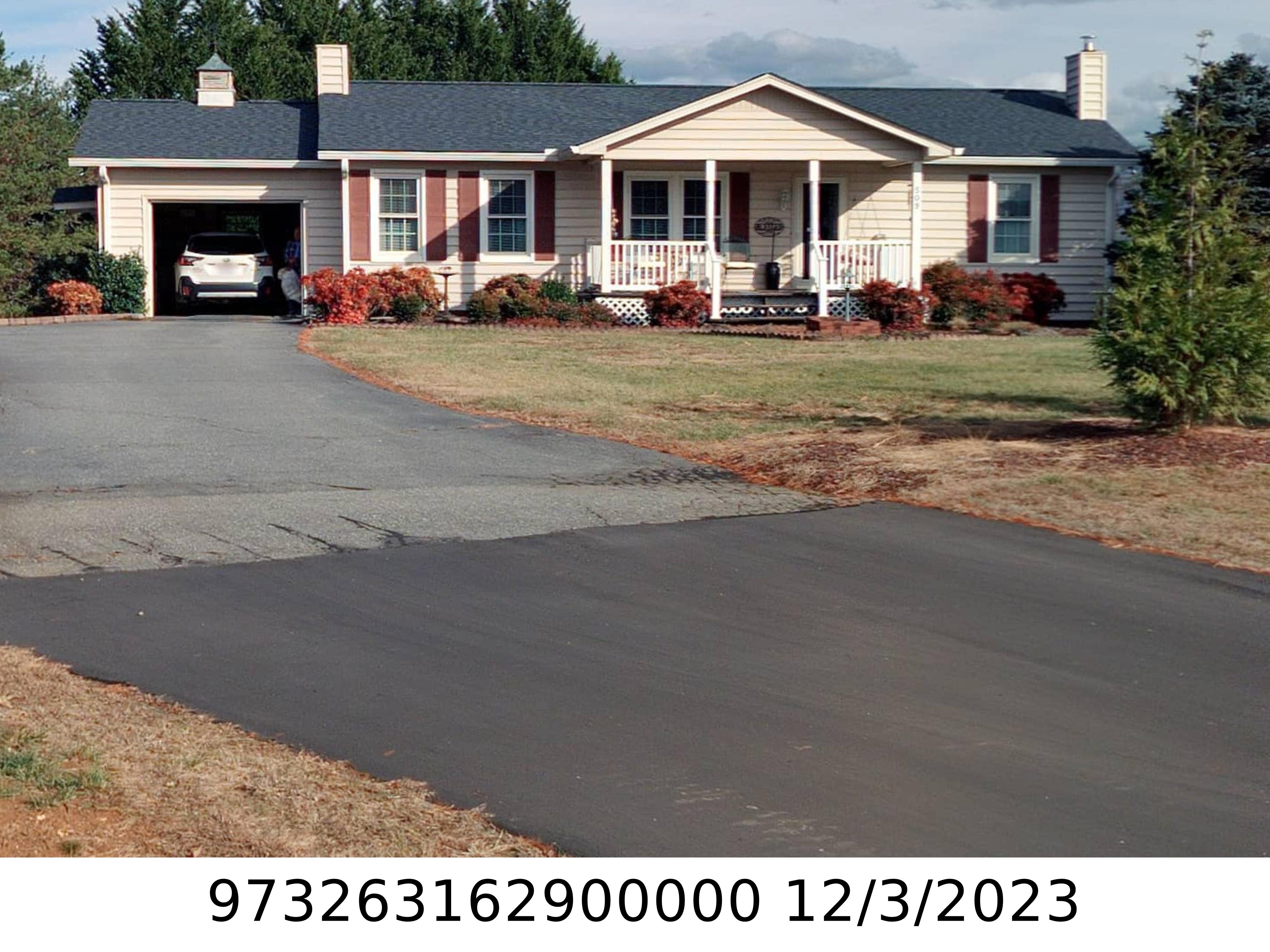 A picture of the property located at 509 AIKEN RD, ASHEVILLE NC 28804.