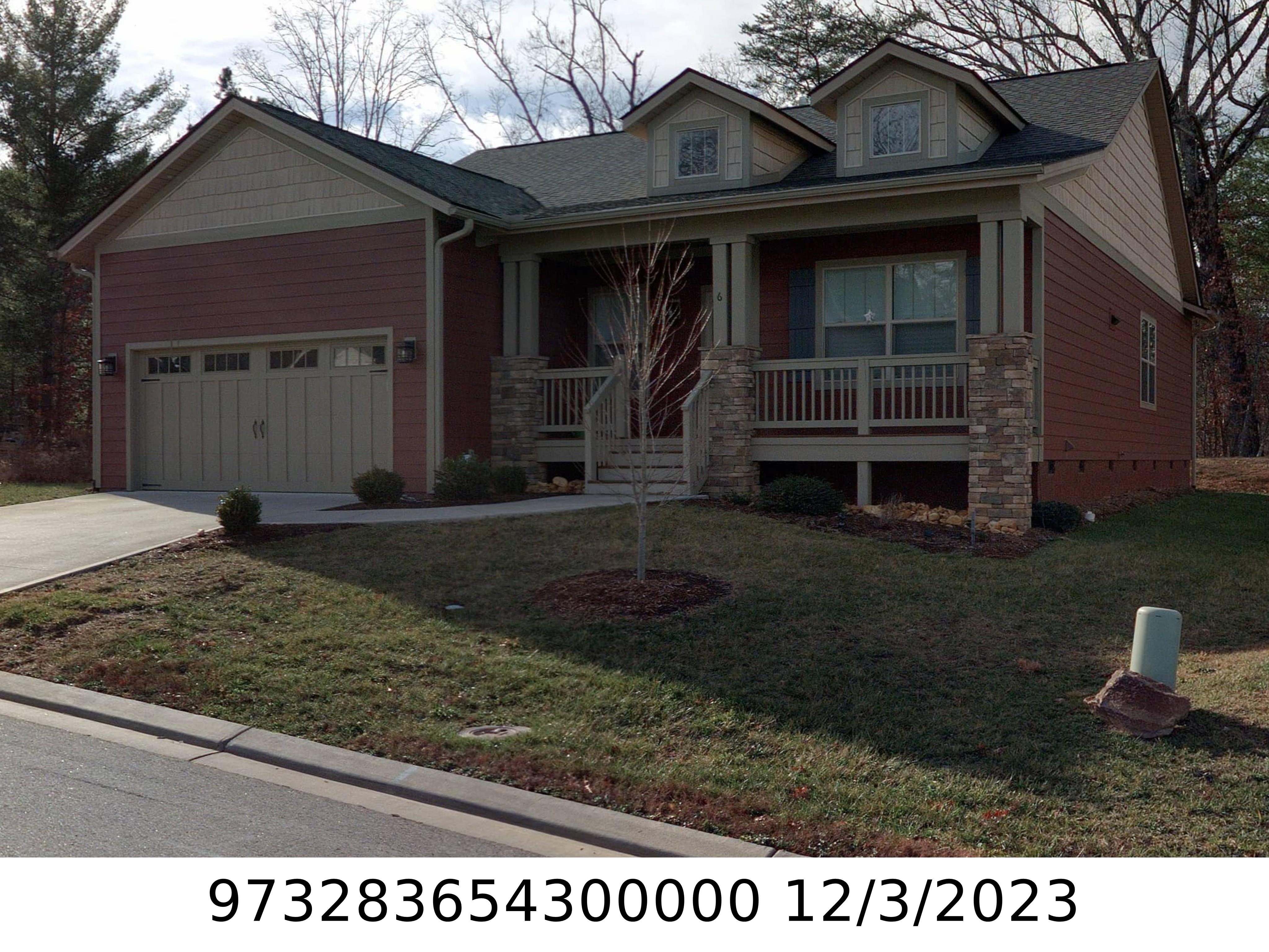A picture of the property located at 6 SENECA ST, ASHEVILLE NC 28804.