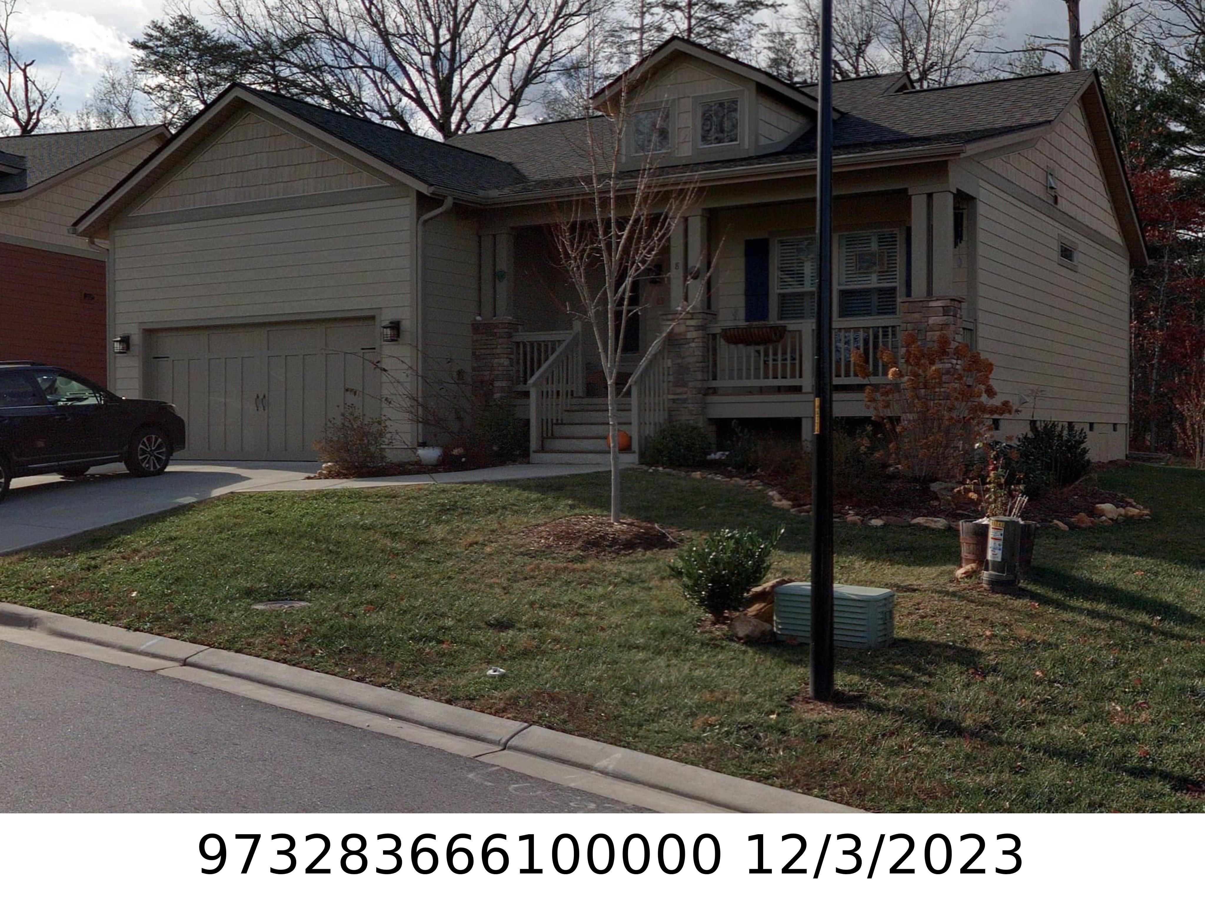 A picture of the property located at 8 SENECA ST, WEAVERVILLE NC 28787.