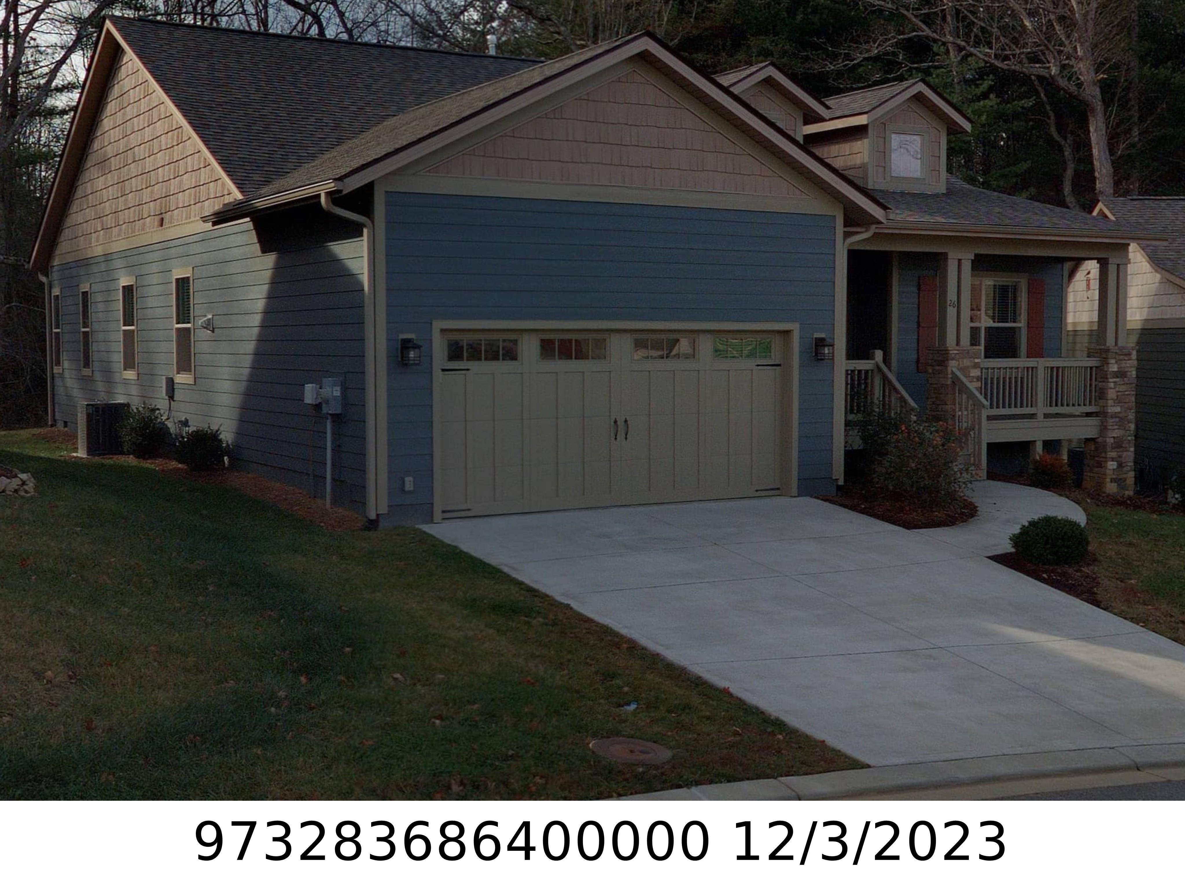 A picture of the property located at 26 ROBIN ROOST RD, WEAVERVILLE NC 28787.