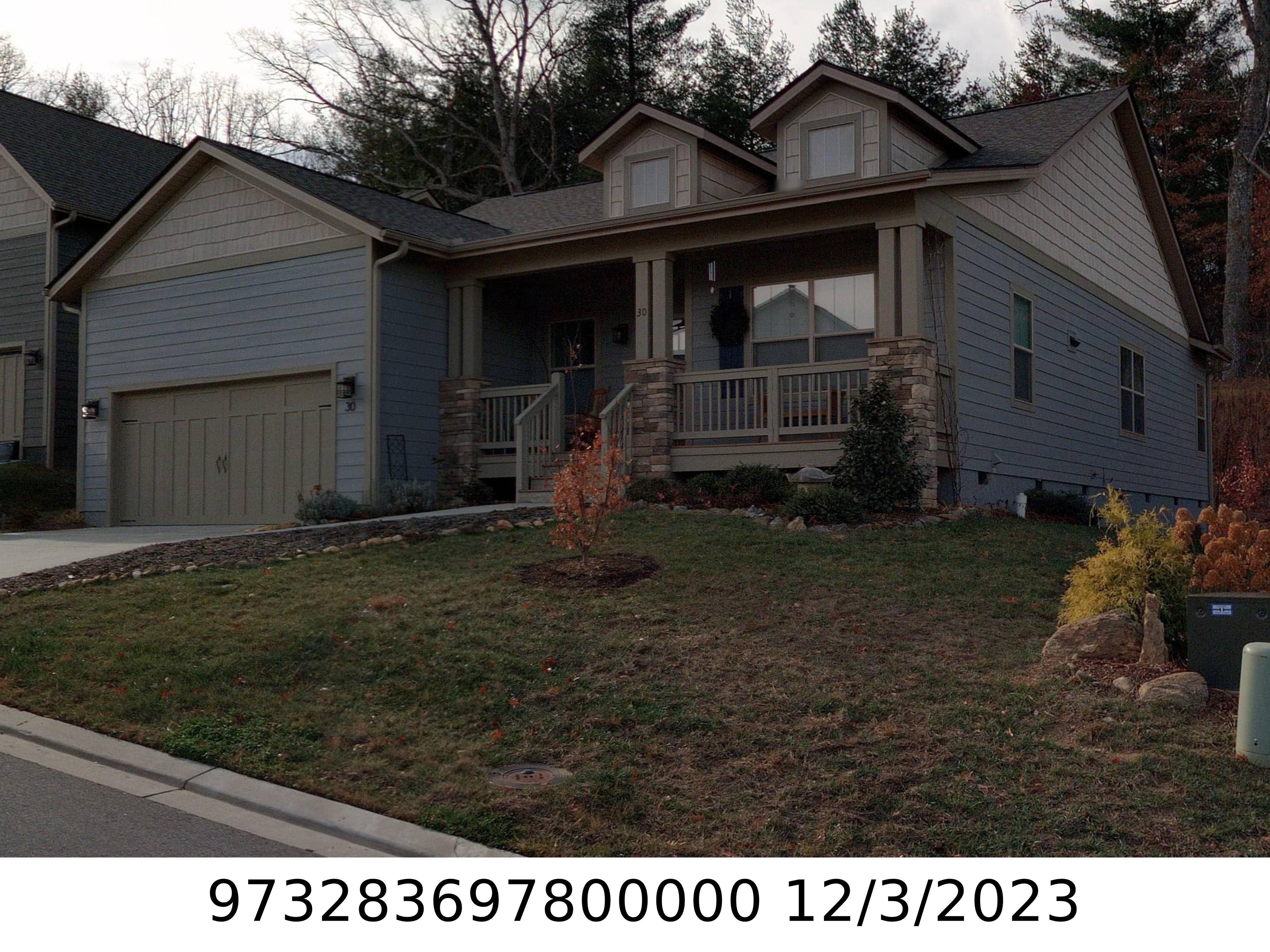 A picture of the property located at 30 ROBIN ROOST RD, WEAVERVILLE NC 28787.