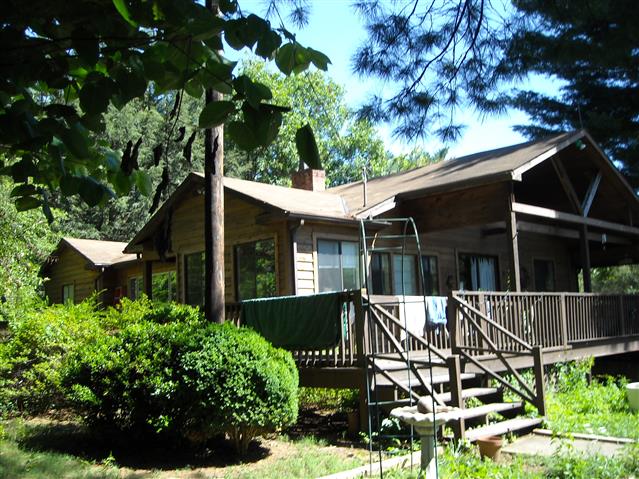 A picture of the property located at 164 AIKEN RD WEAVERVILLE NC.