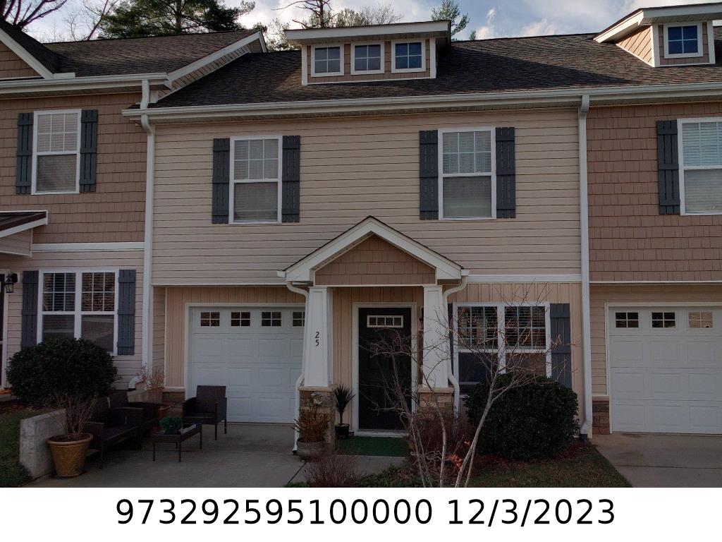 A picture of the property located at 25 BARNETT SHOALS DR, WEAVERVILLE NC 28787.