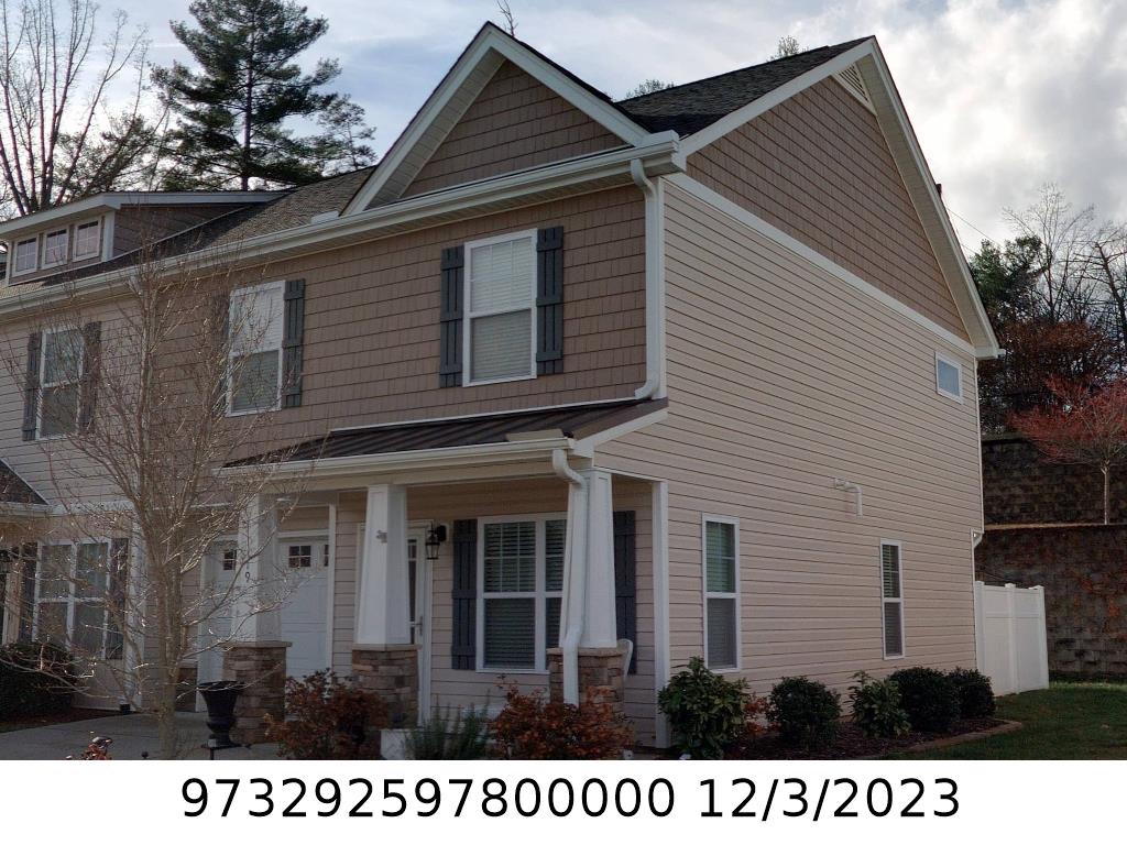 A picture of the property located at 19 BARNETT SHOALS DR, WEAVERVILLE NC 28787.