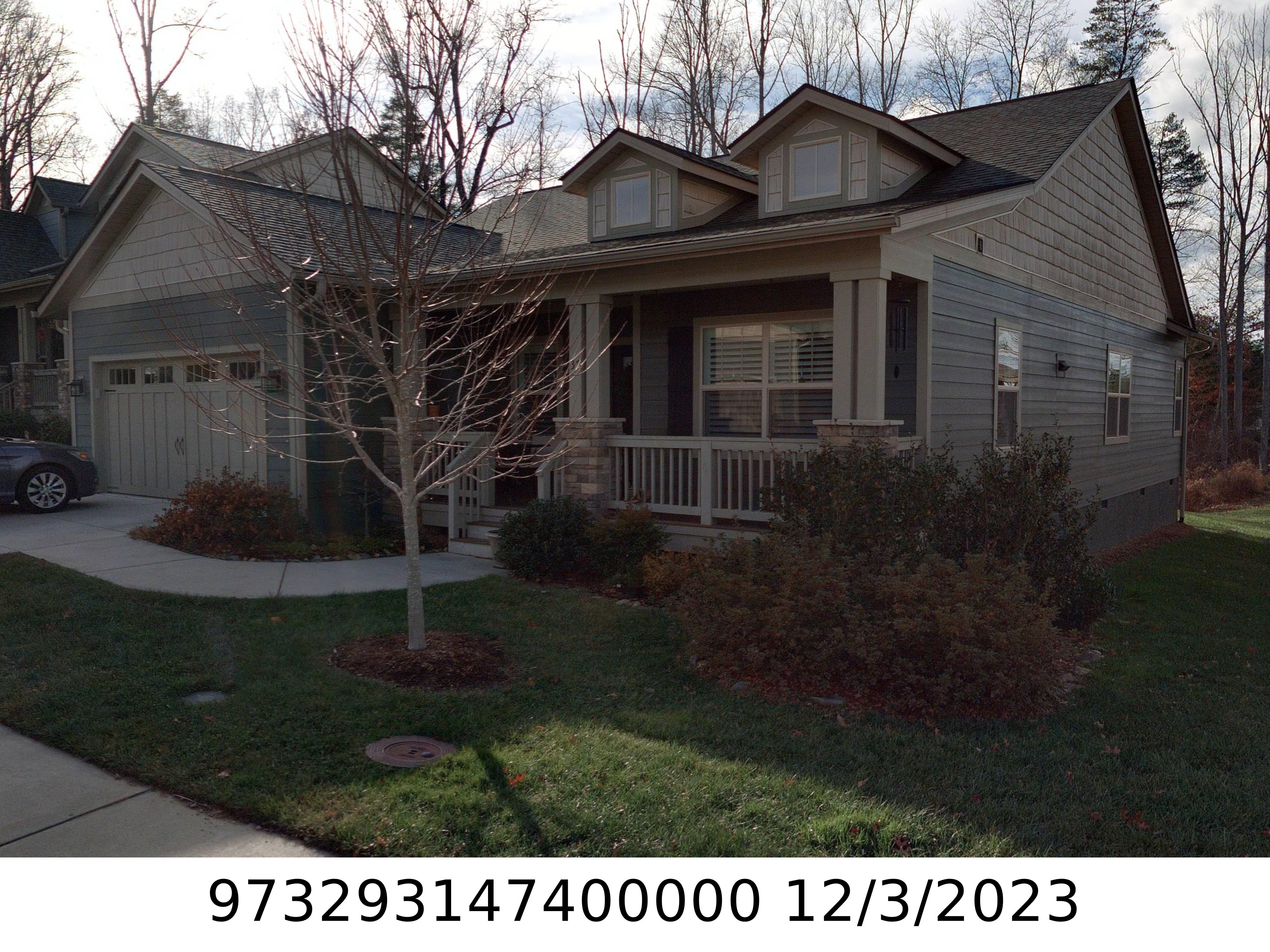 A picture of the property located at 37 SANDSTONE DR, WEAVERVILLE NC 28787.