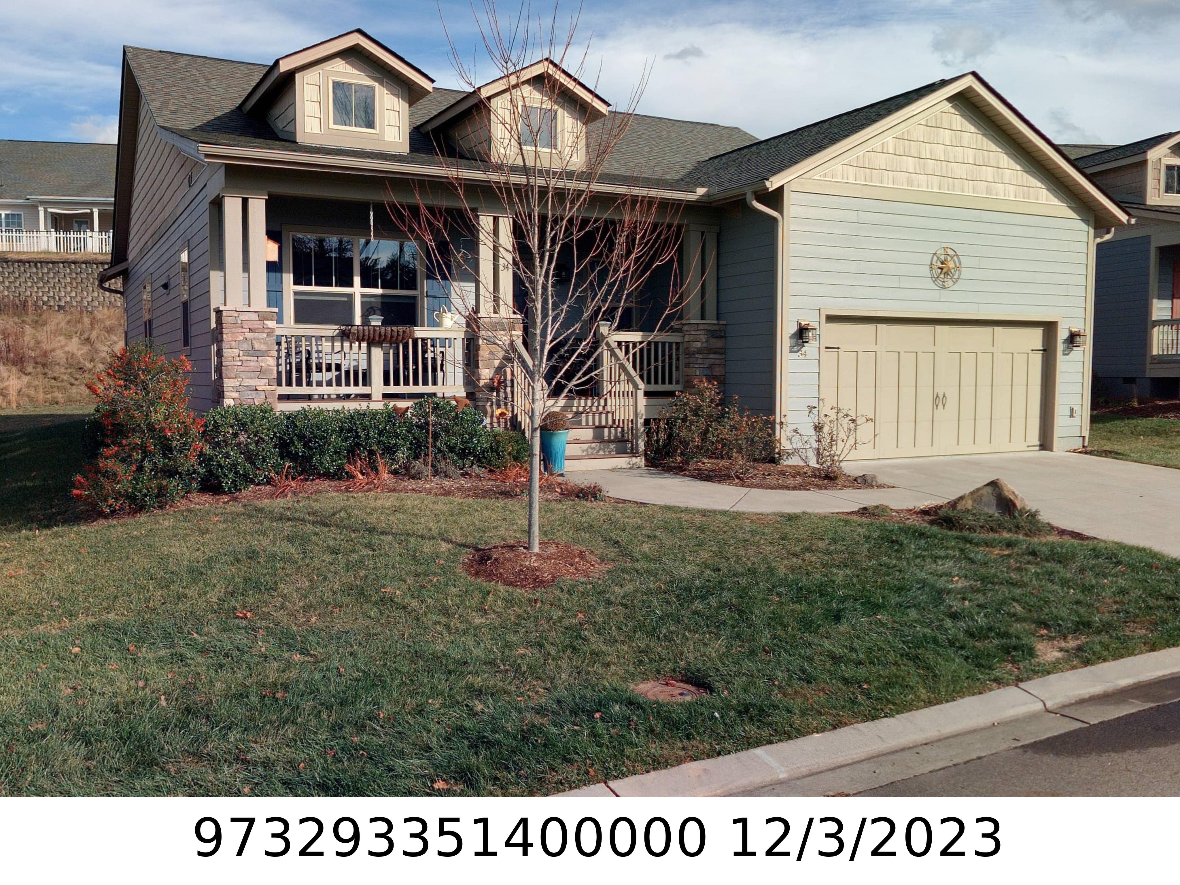 A picture of the property located at 34 SANDSTONE DR, WEAVERVILLE NC 28787.