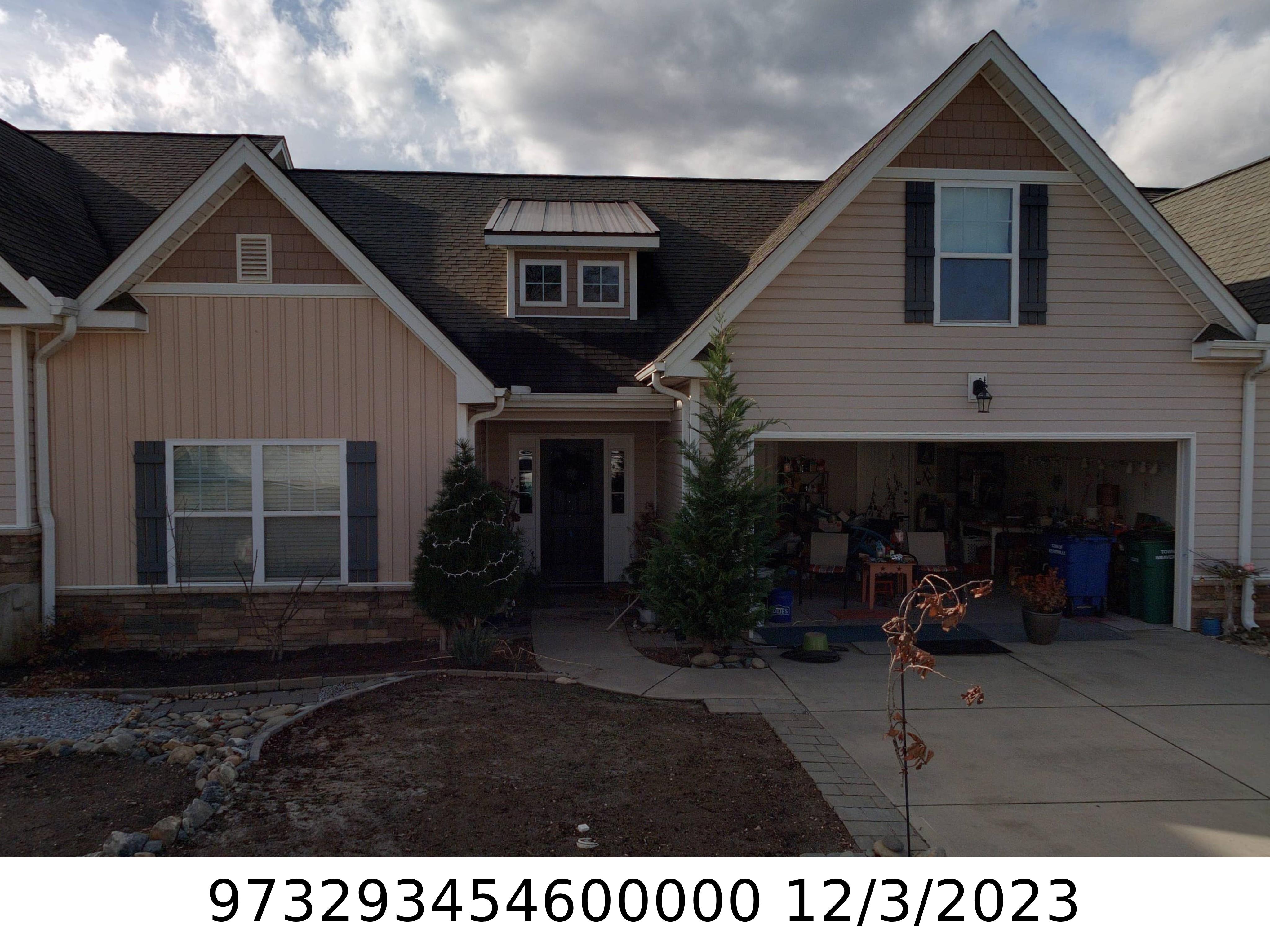 A picture of the property located at 34 LOFTIN ST, WEAVERVILLE NC 28787.