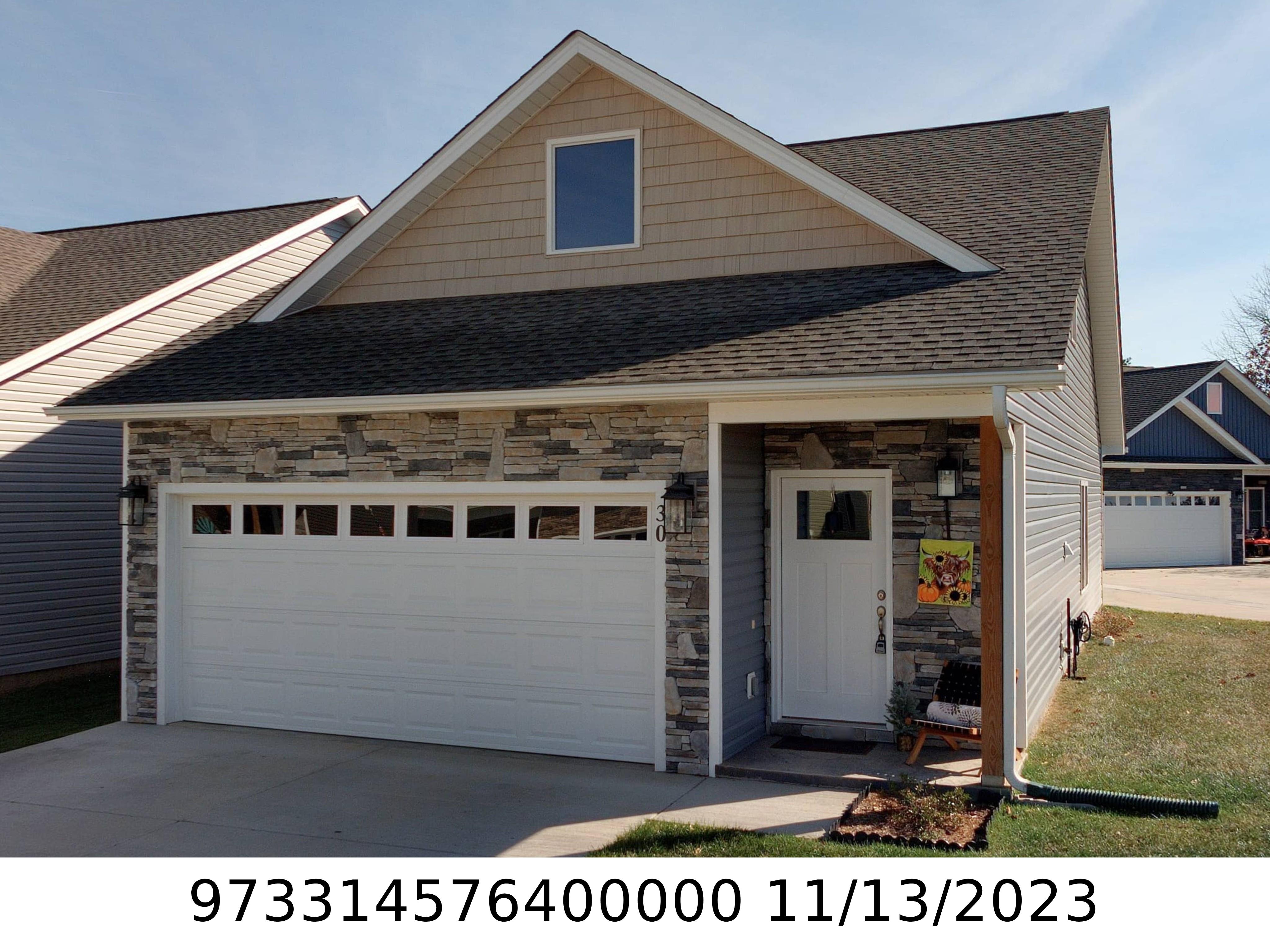 A picture of the property located at 30 SAGE CREST LOOP, WEAVERVILLE NC 28787.