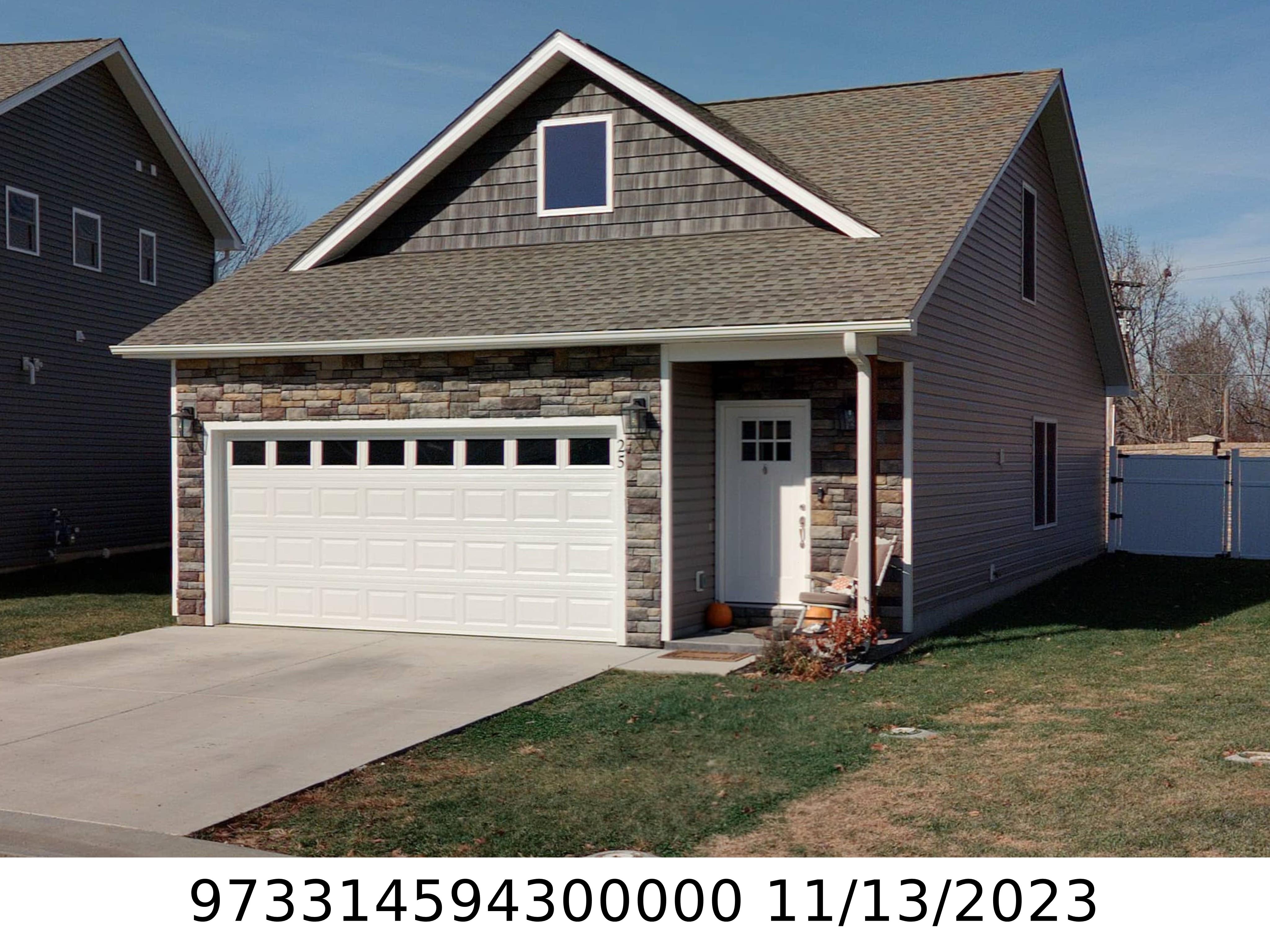 A picture of the property located at 25 SAGE CREST LOOP, WEAVERVILLE NC 28787.