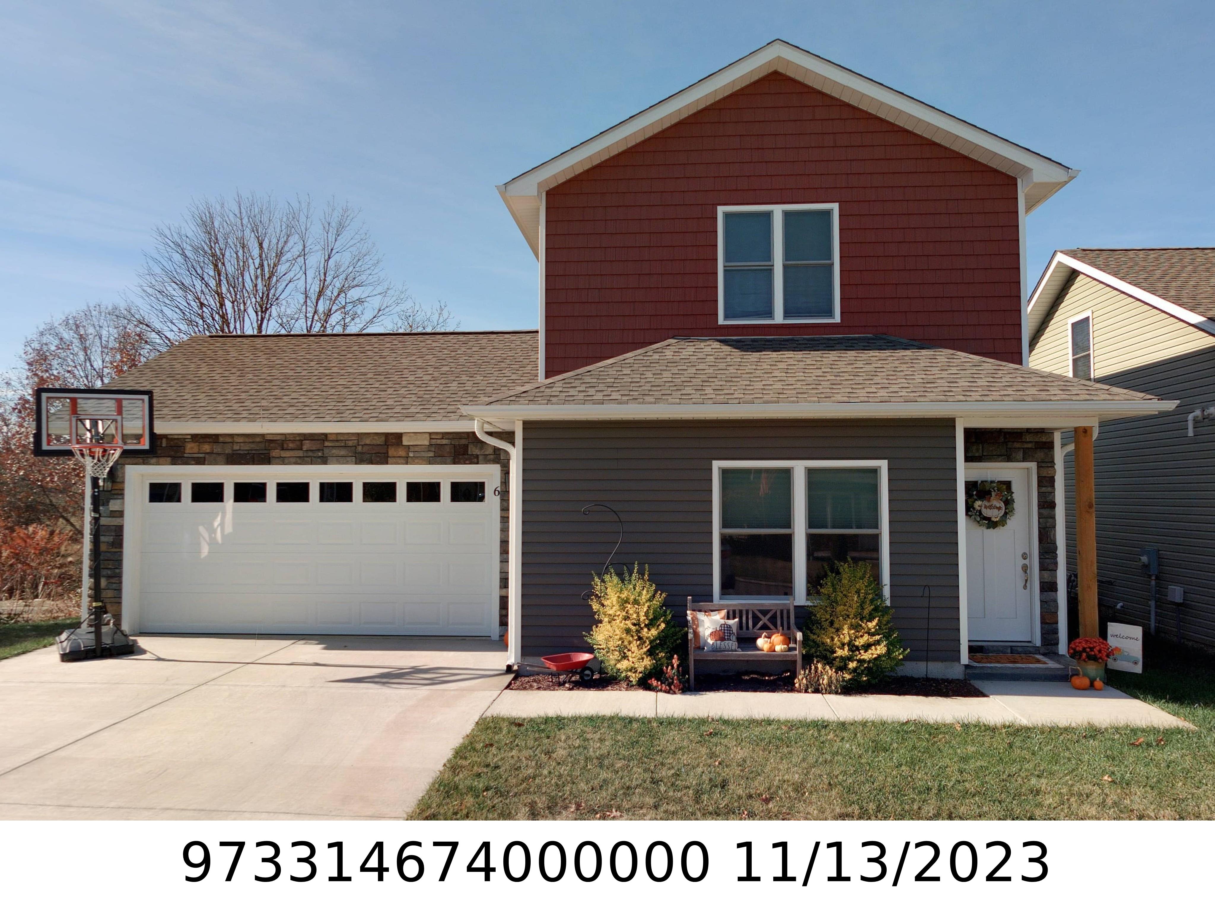 A picture of the property located at 34 SAGE CREST LOOP, WEAVERVILLE NC 28787.