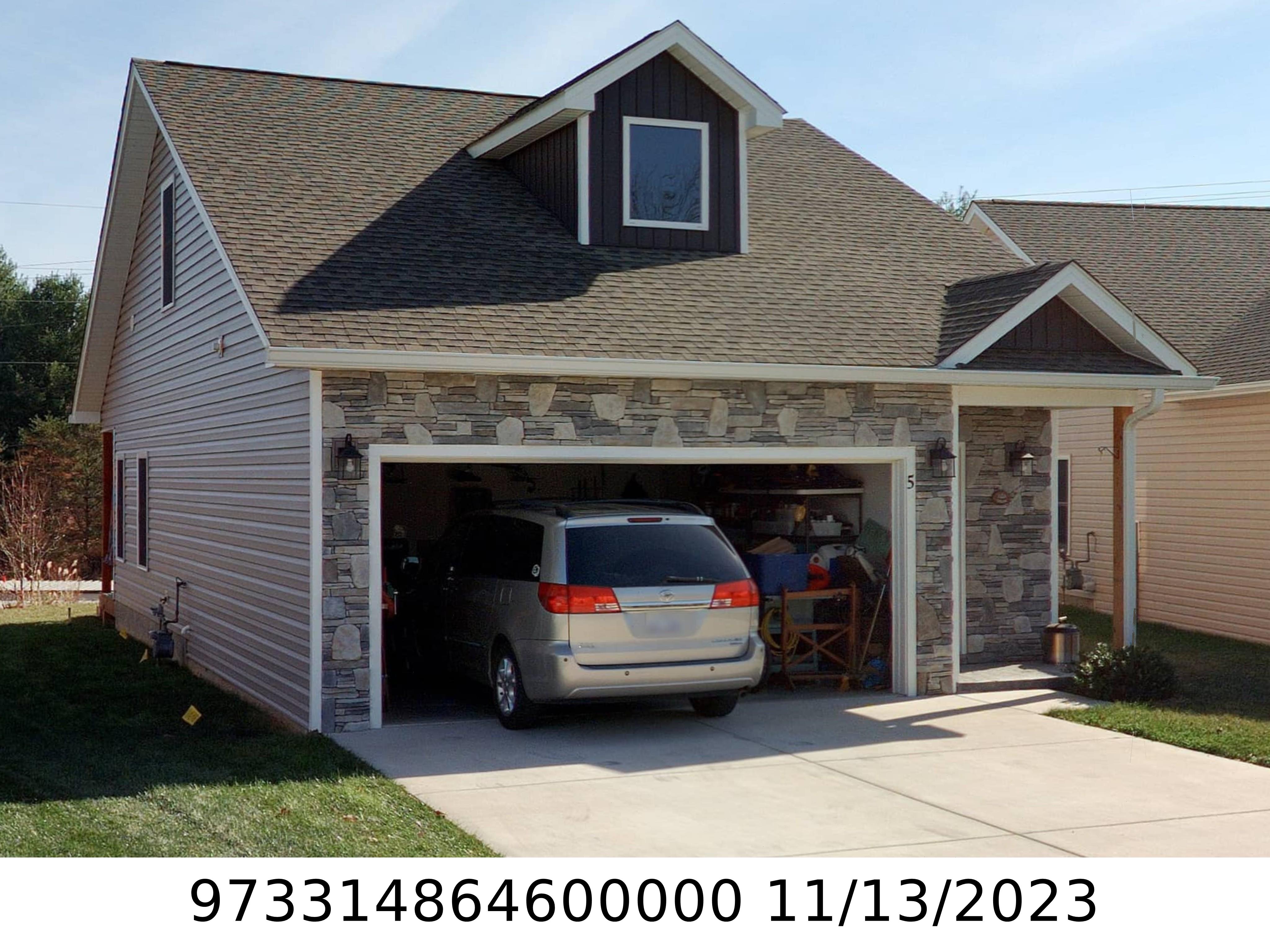 A picture of the property located at 5 SAGE CREST LOOP, WEAVERVILLE NC 28787.